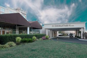 Alojamiento - Doubletree by Hilton Hotel Norfolk Airport