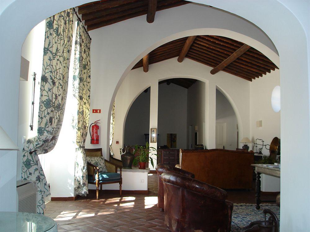 Vista Lobby Monte da Rosada