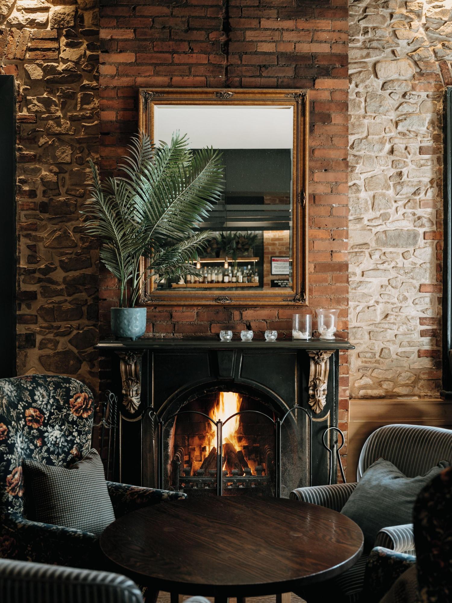 Varios The Crafers Hotel