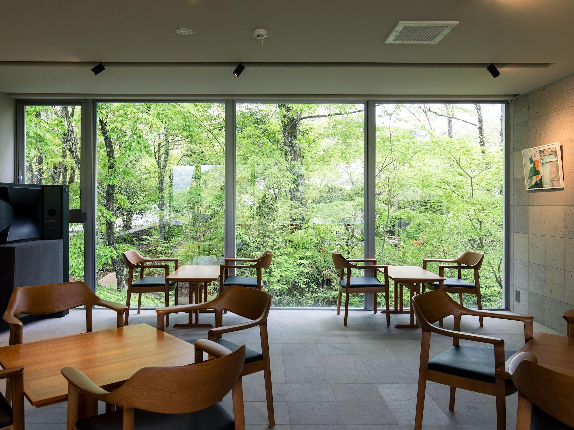 Bar/Salón Yufuin Sanso Warabino