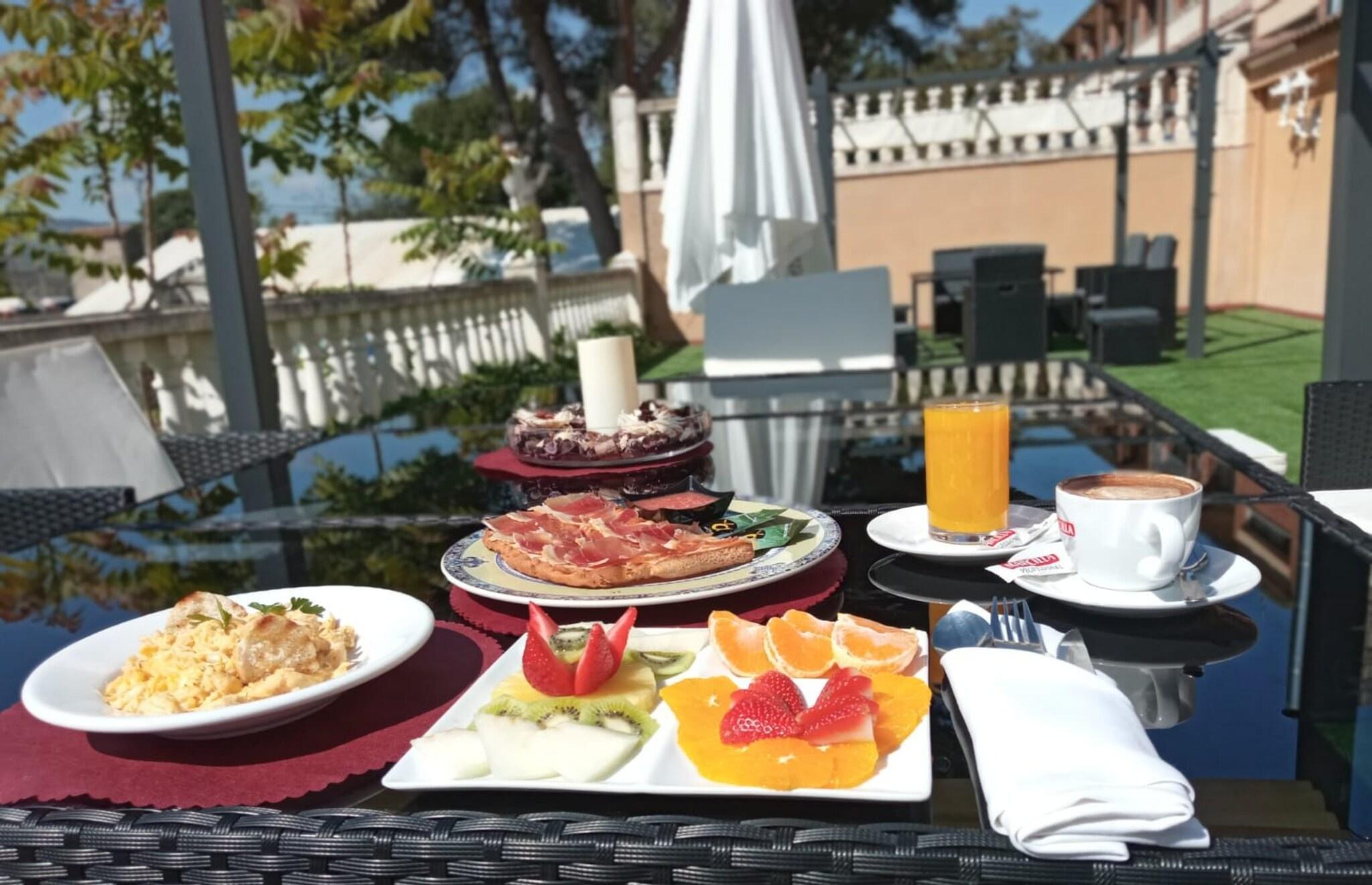 Varios Hotel El Cisne