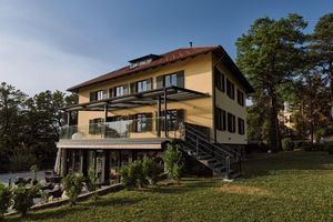 Alojamiento - Hotel Republika