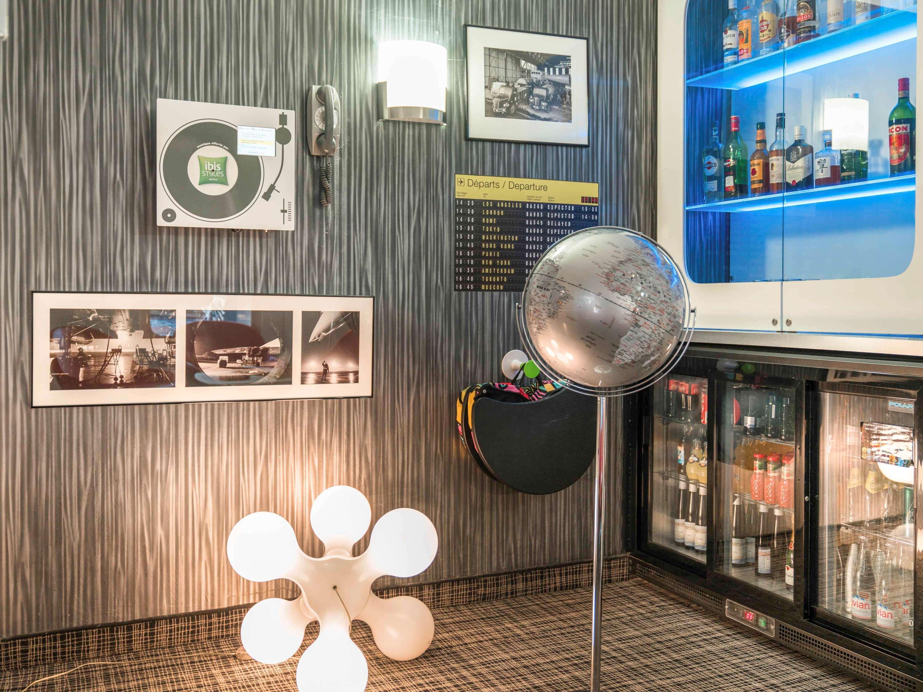 Bar/Salón ibis Styles Strasbourg Centre Gare