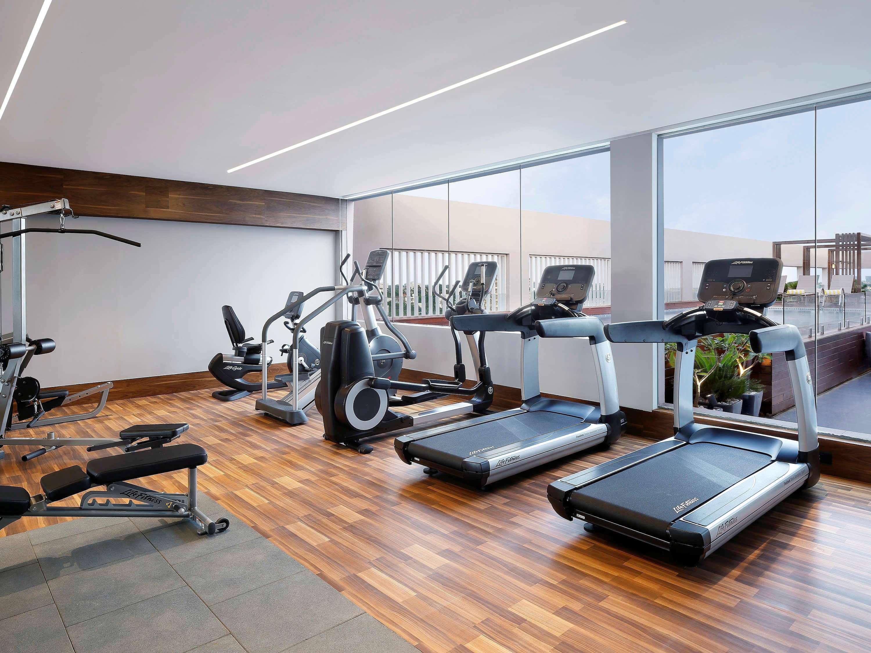 Instalaciones Recreativas Novotel Chennai Chamiers Road Hotel