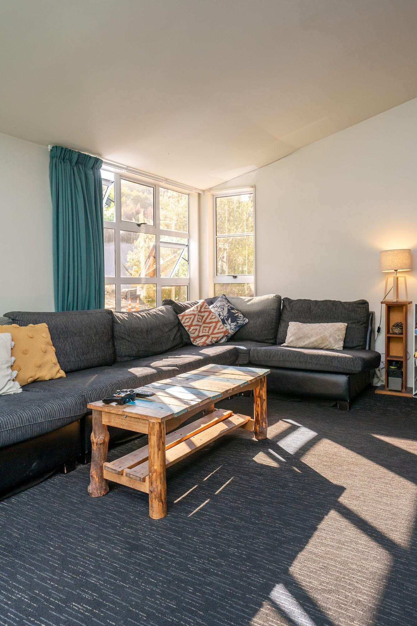 Varios Haka House Queenstown