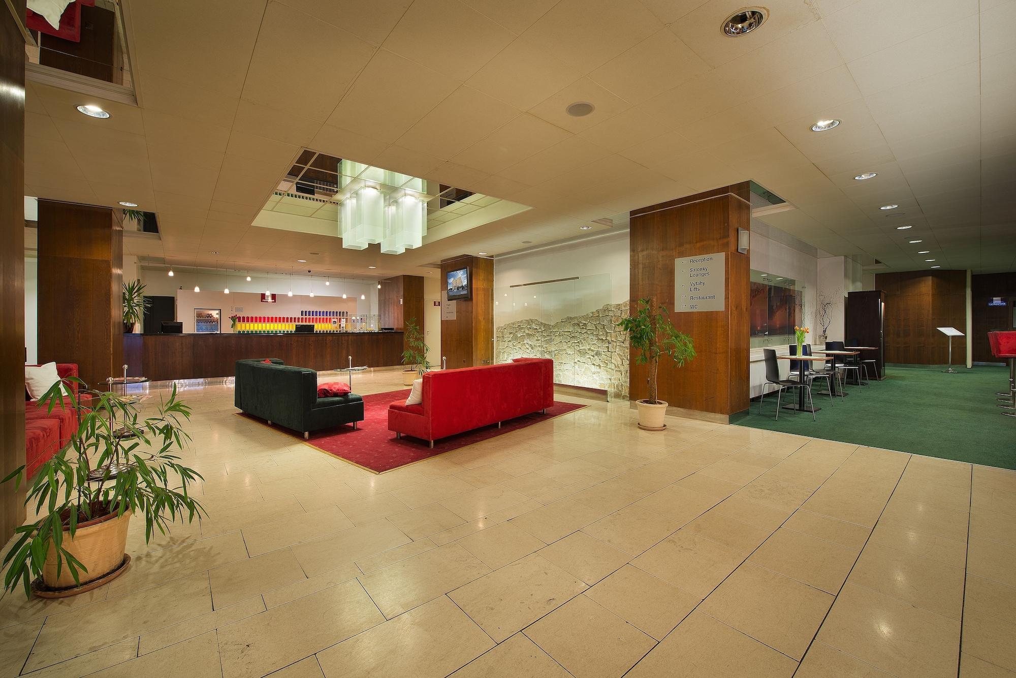Vista Lobby Hotel Grand Litava Beroun