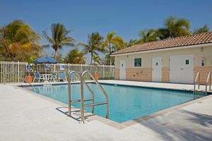 Alojamiento - Extended Stay America Suites Miami Airport Doral