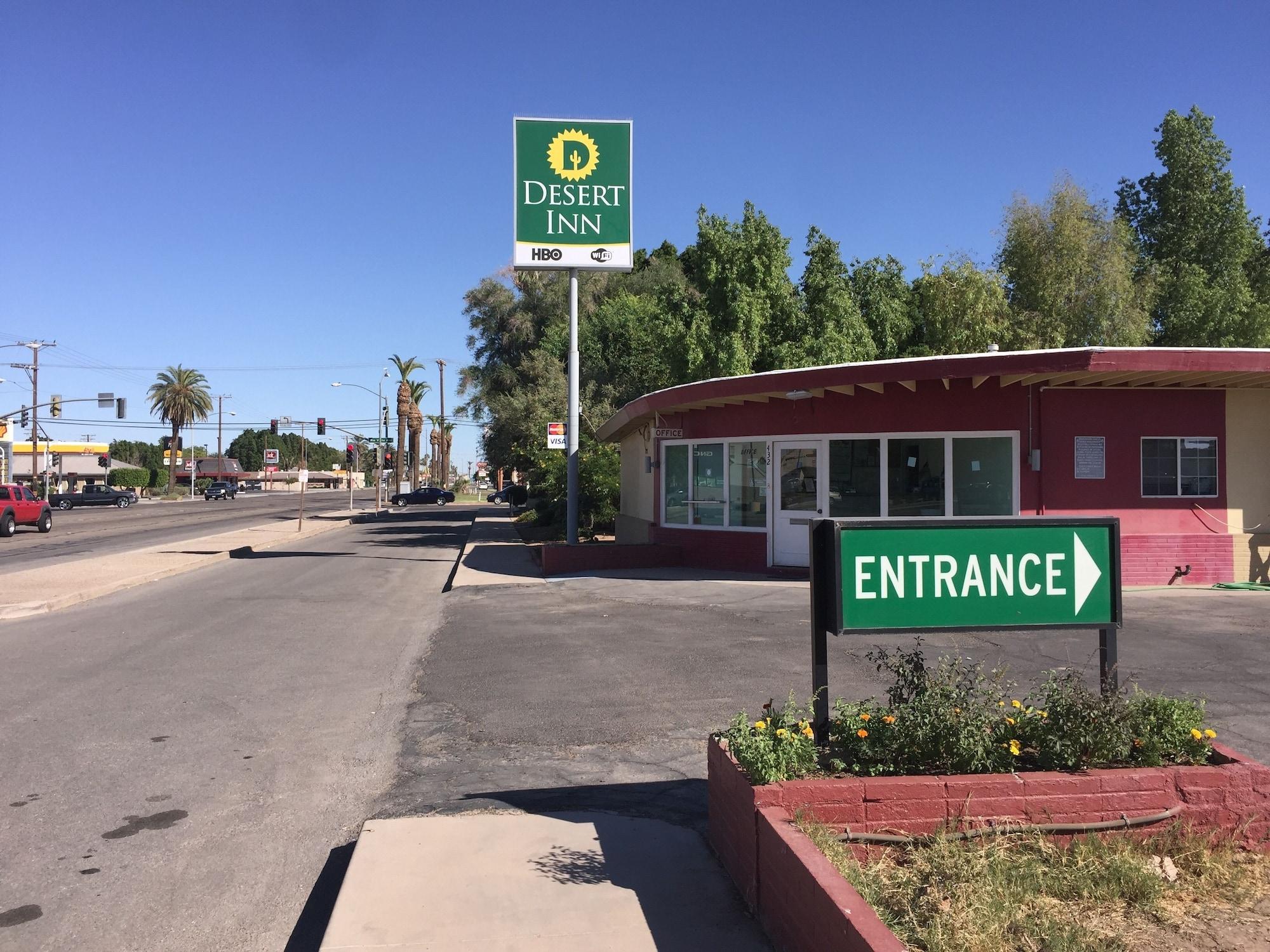 Vista Exterior Desert Inn