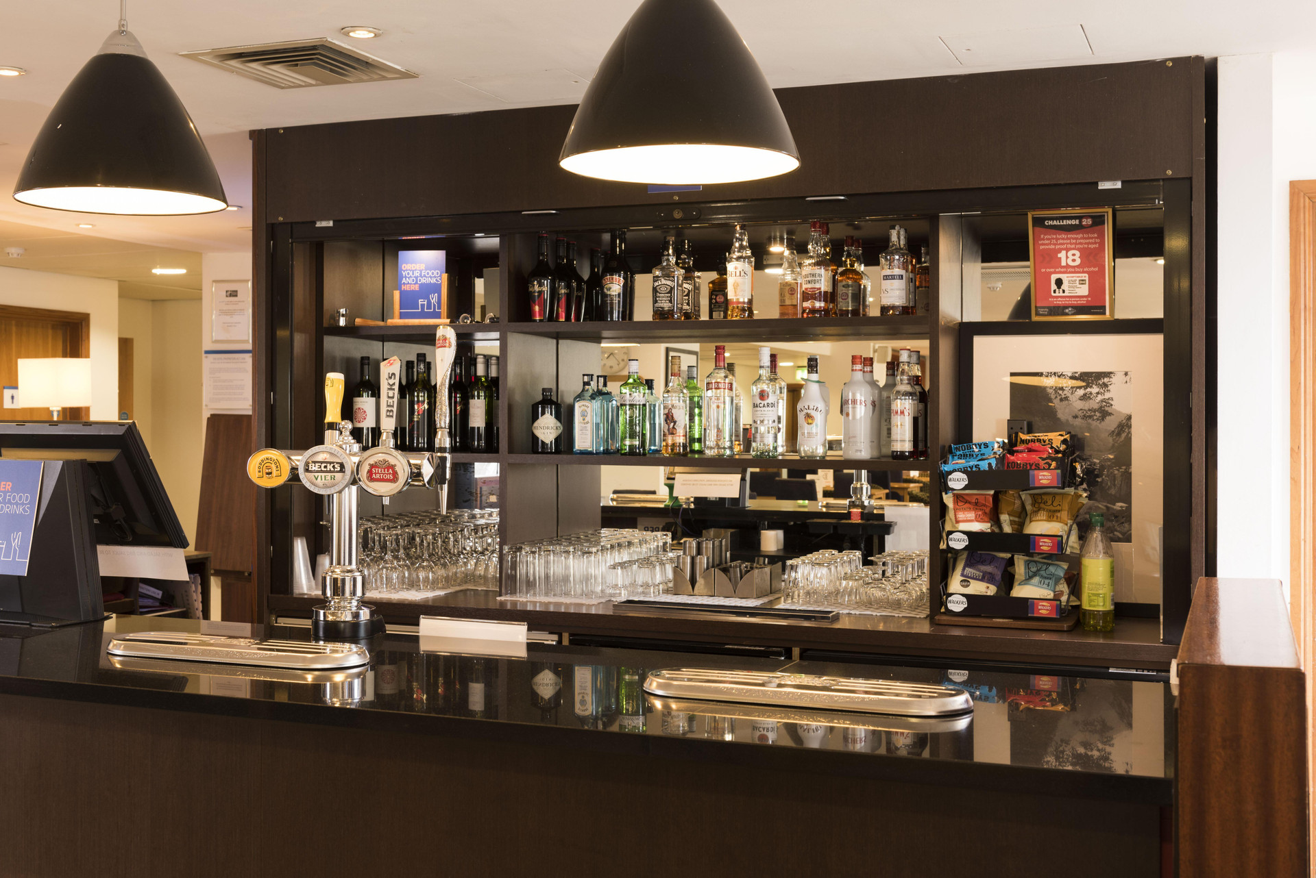Bar/Salón Holiday Inn Express Birmingham Star City by IHG