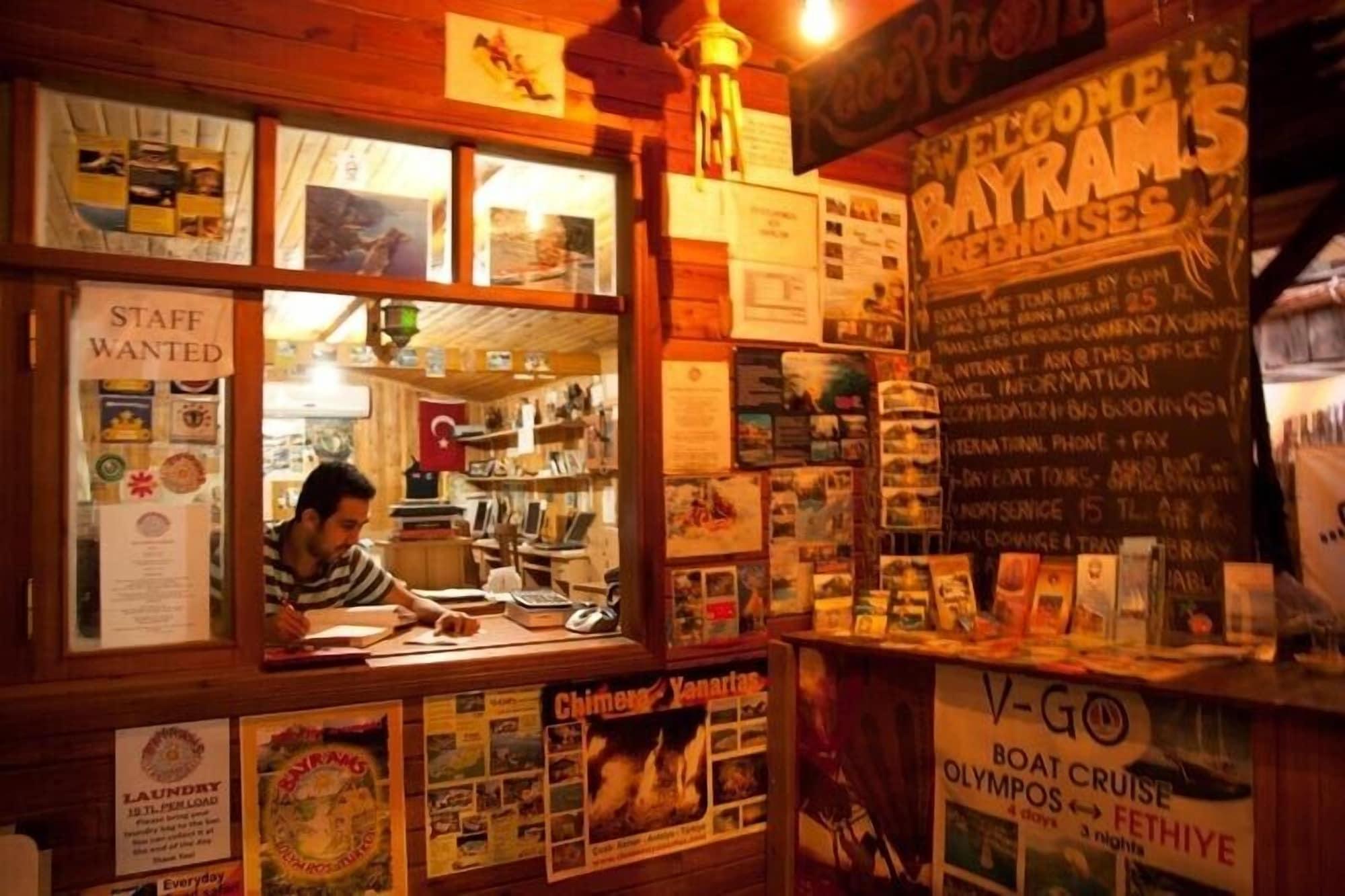 Vista Lobby Bayrams Tree Houses