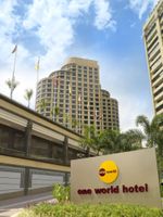 Alojamiento - One World Hotel