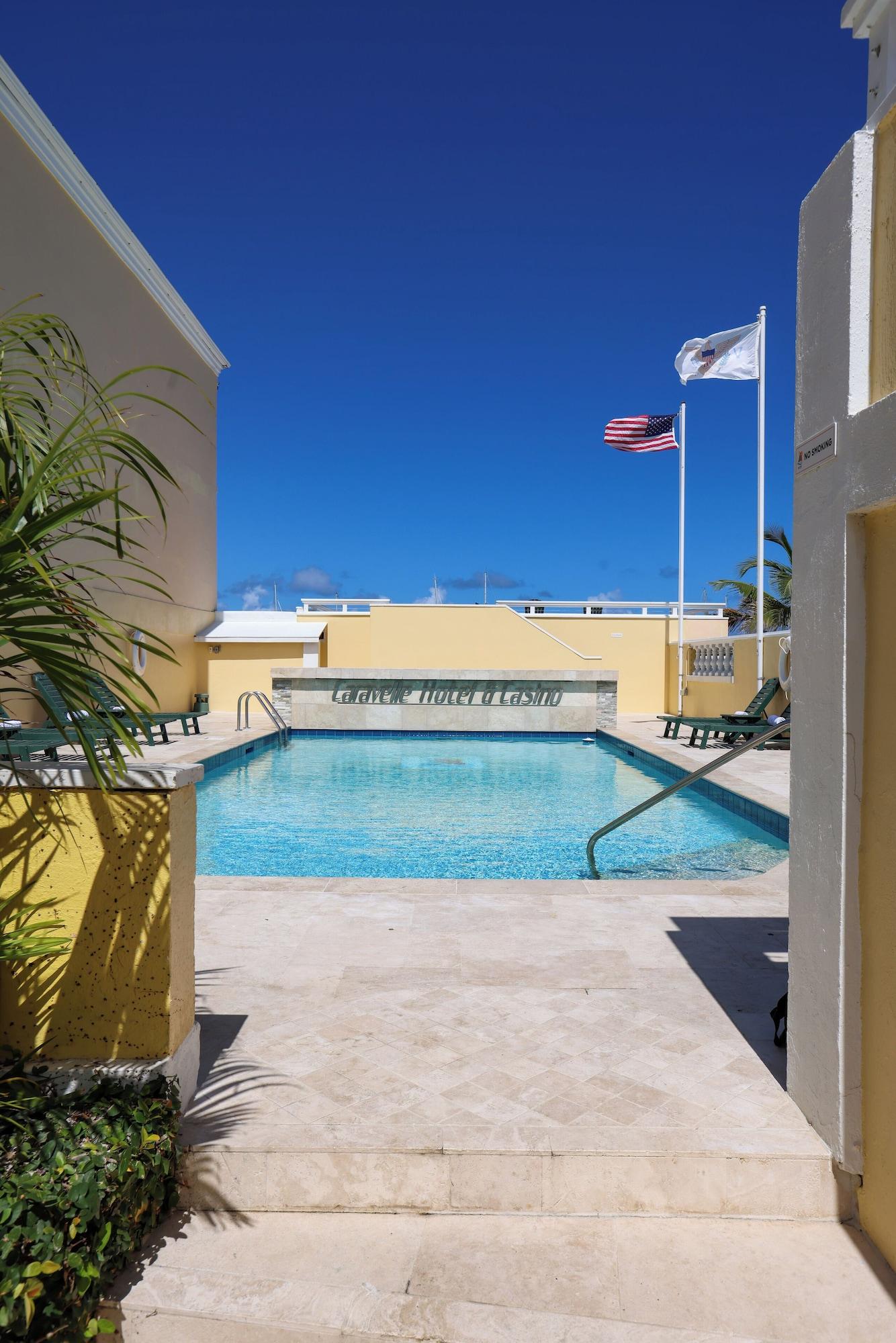 Vista Piscina Hotel Caravelle St. Croix
