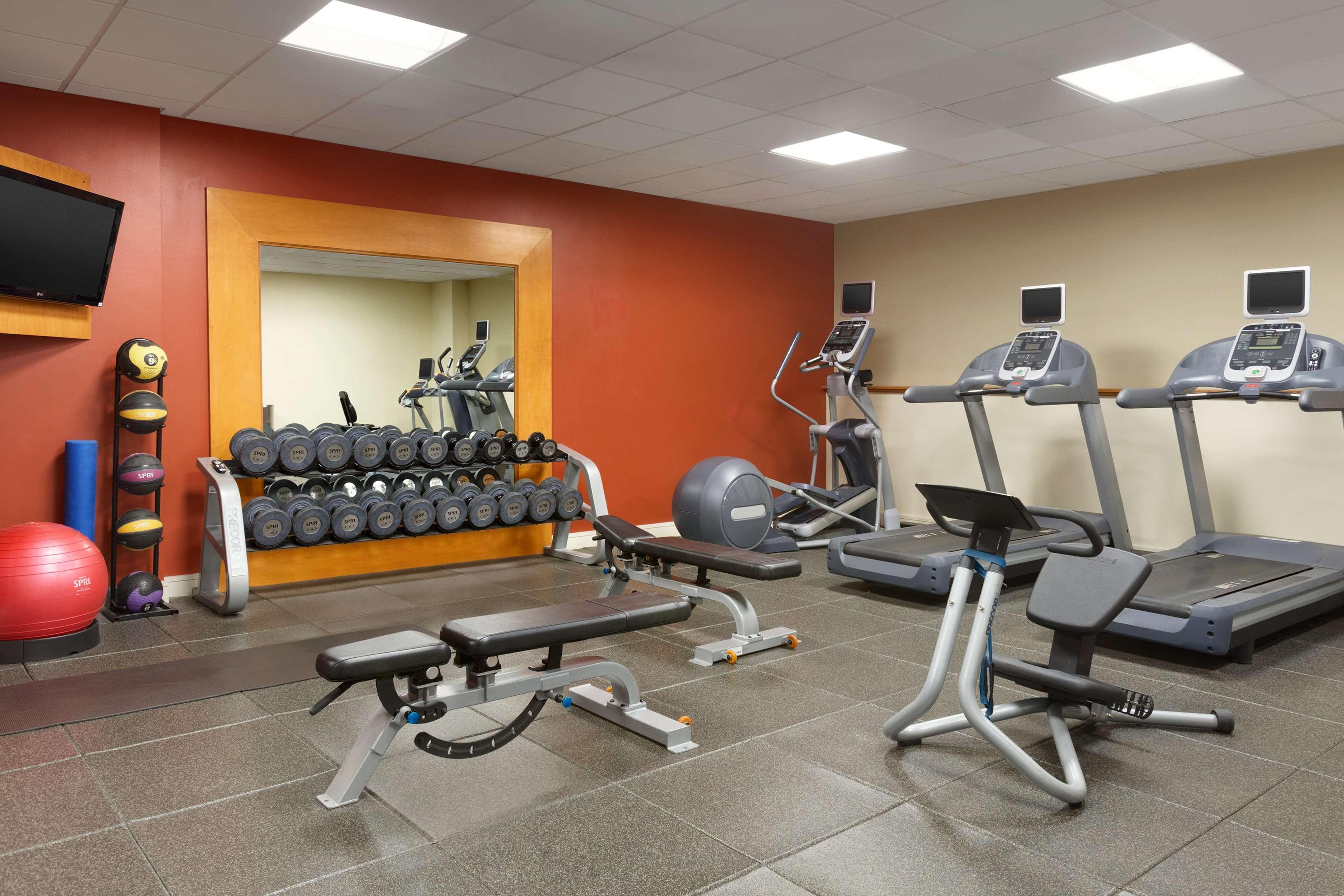 Instalaciones Recreativas DoubleTree by Hilton Hotel Hartford - Bradley