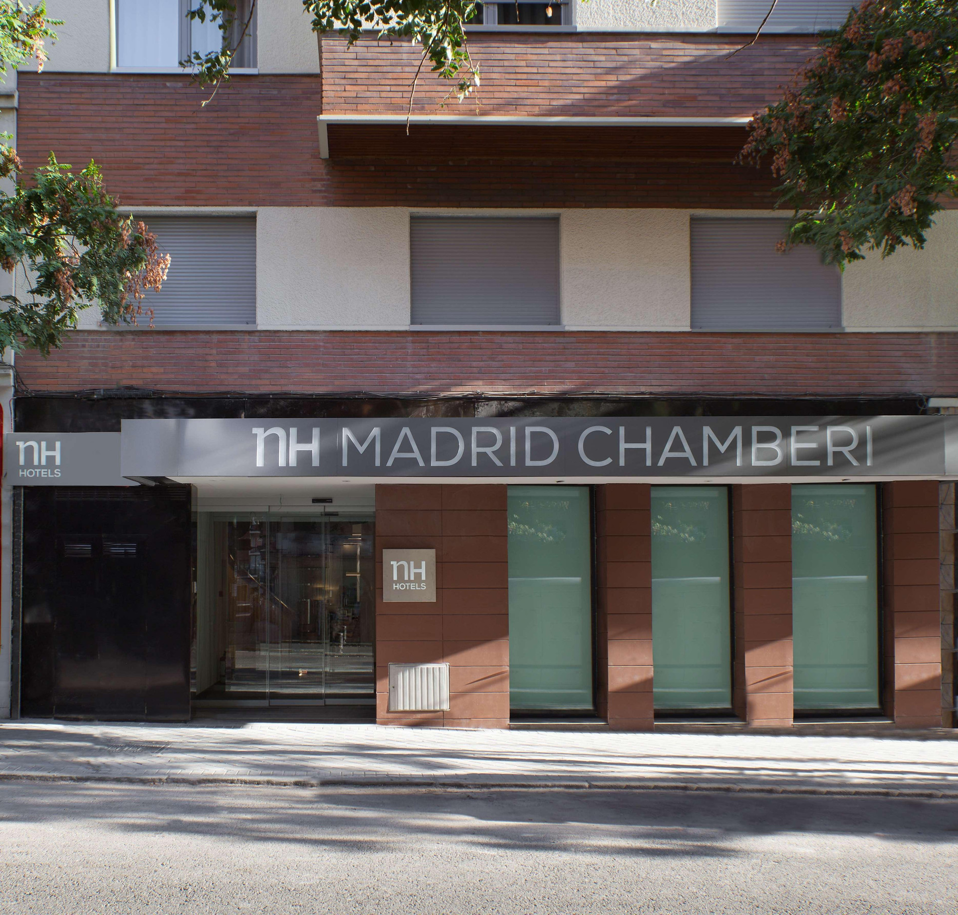 Vista Exterior NH Madrid Chamberí