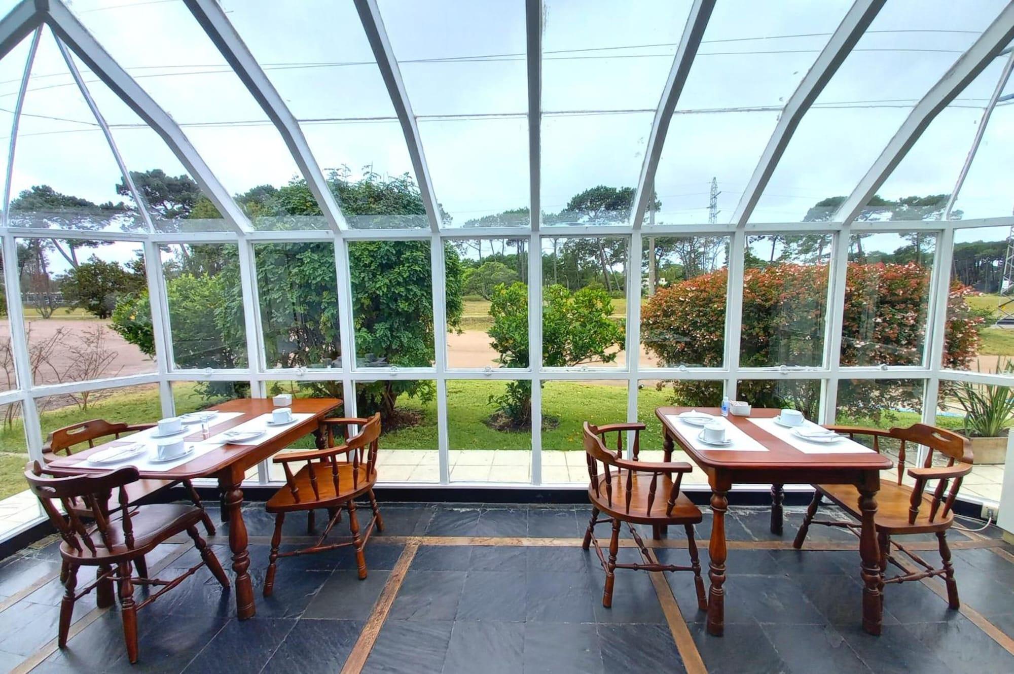 Equipamiento de Habitación Los Pinos Punta Del Este