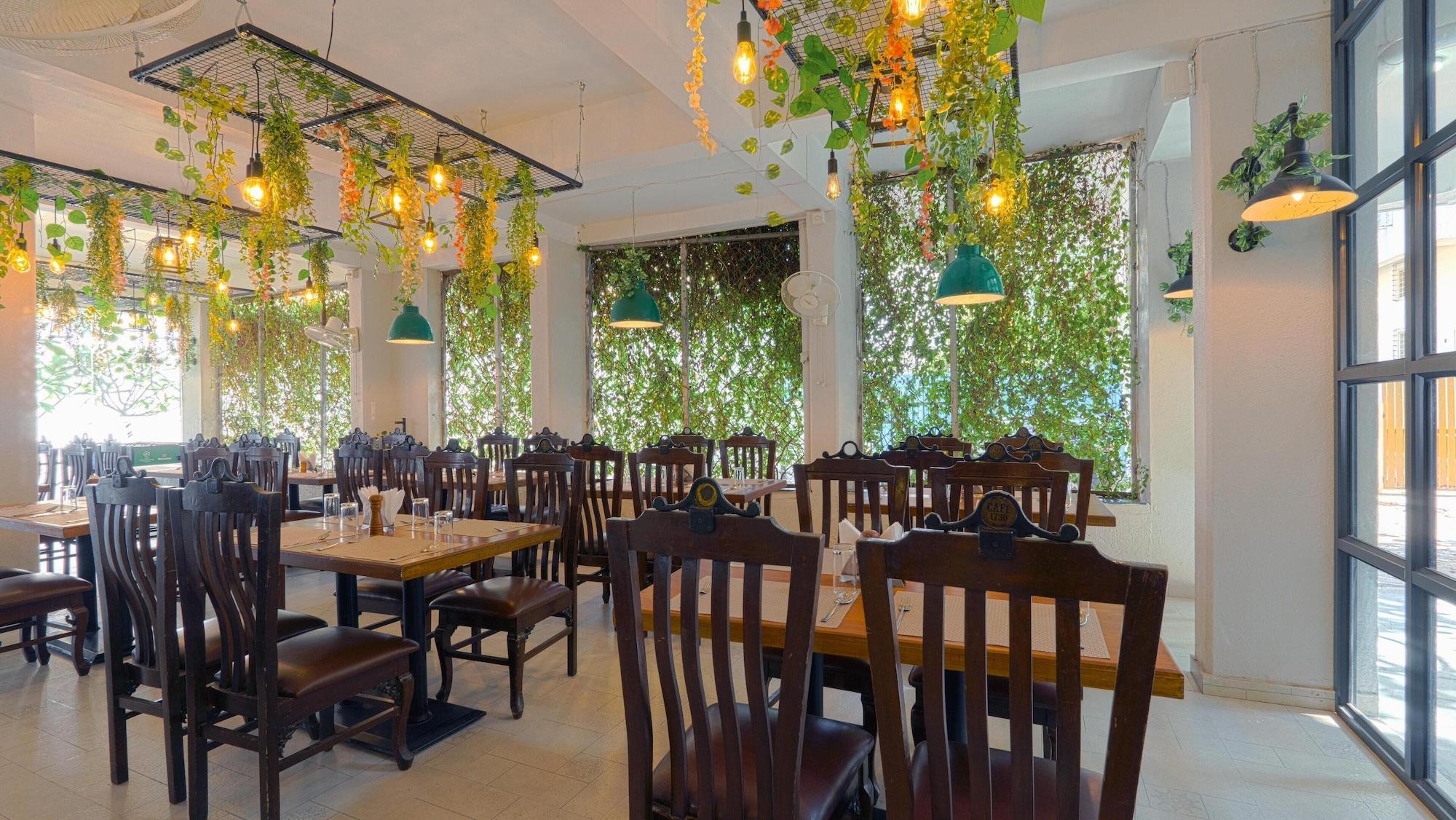 Restaurant MAGNUS AERITH STUDIOS, EXECUTIVE RESIDENCES