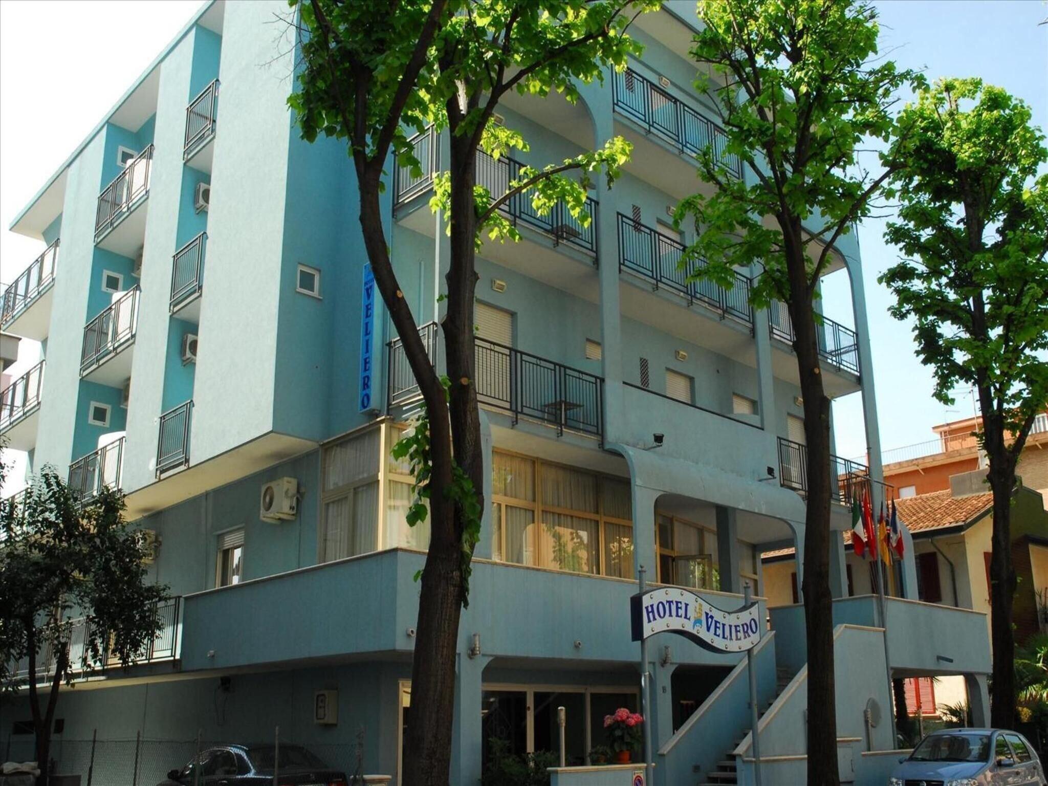 Vista Exterior Hotel veliero