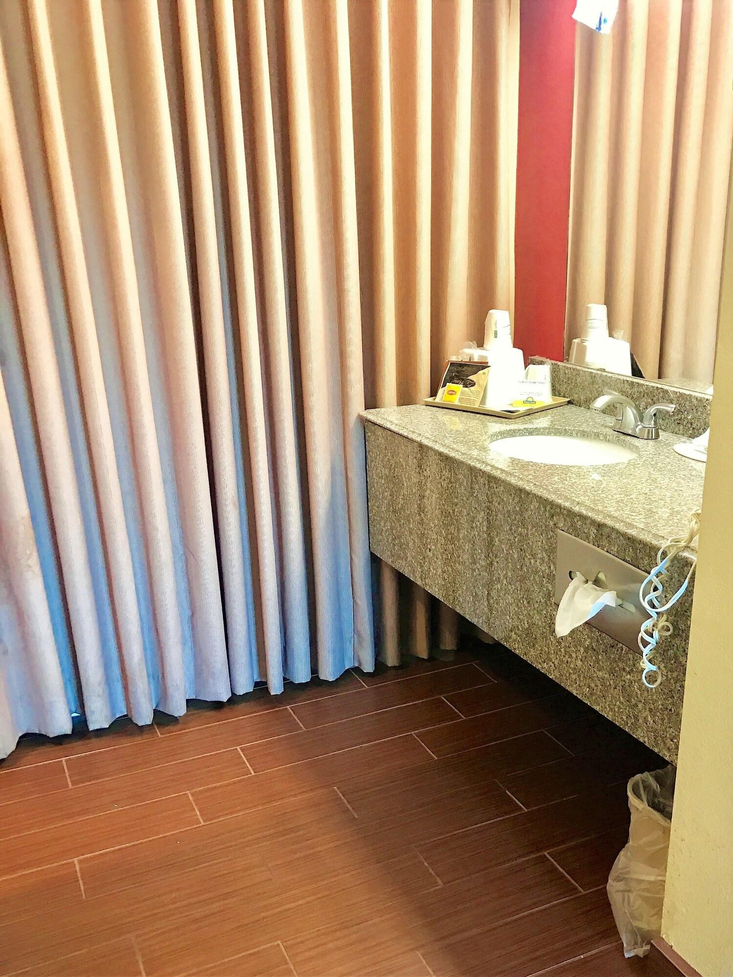 Equipamiento de Habitación Days Inn by Wyndham East Albuquerque