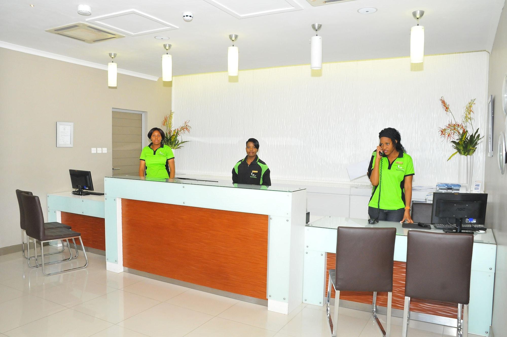 Vista Lobby Travelodge