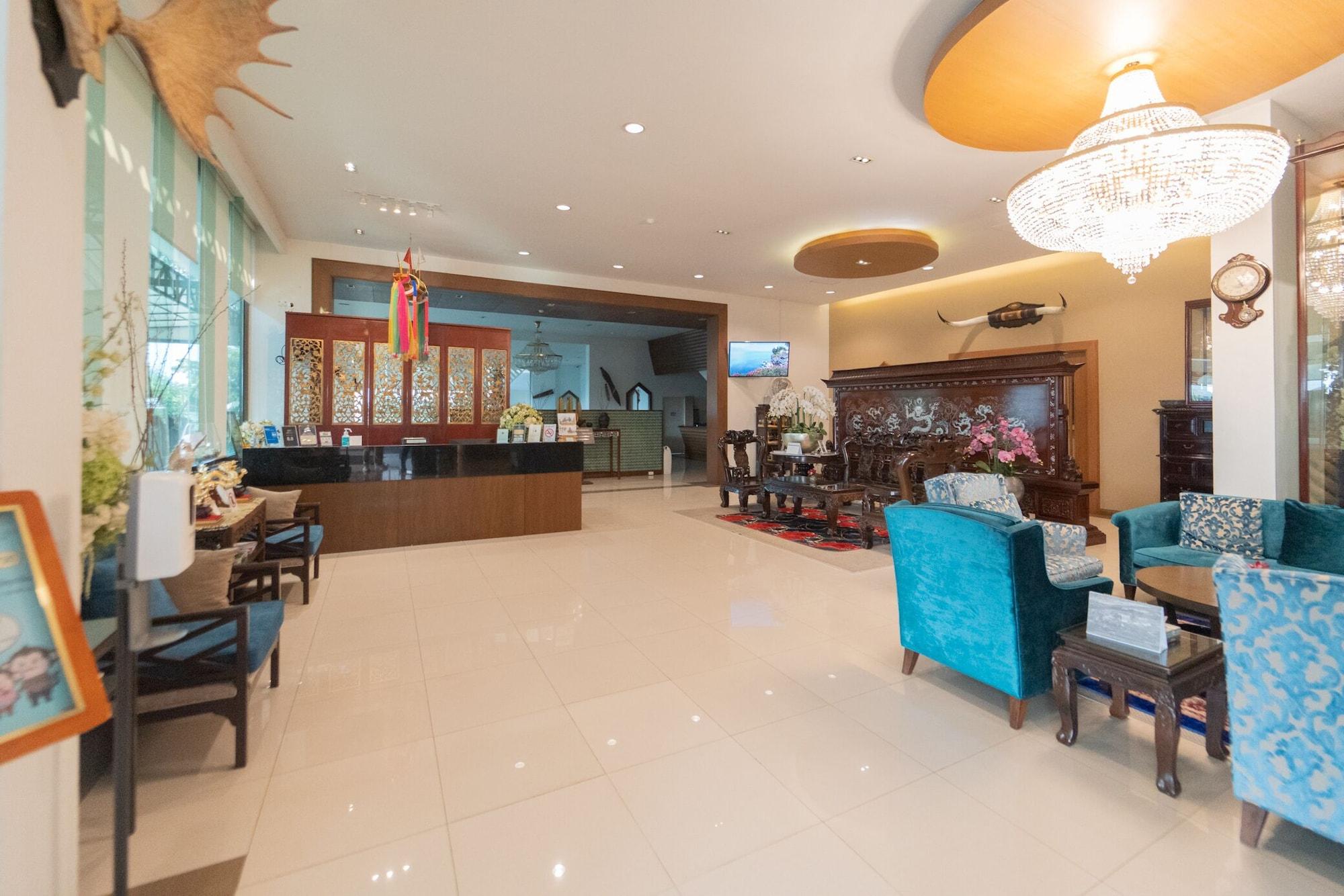 Vista Lobby Rimkhobfa Urban Resort