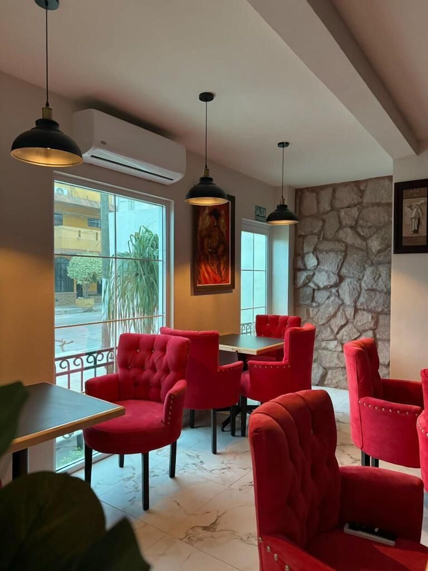 Restaurant Royal Madero Inn Express