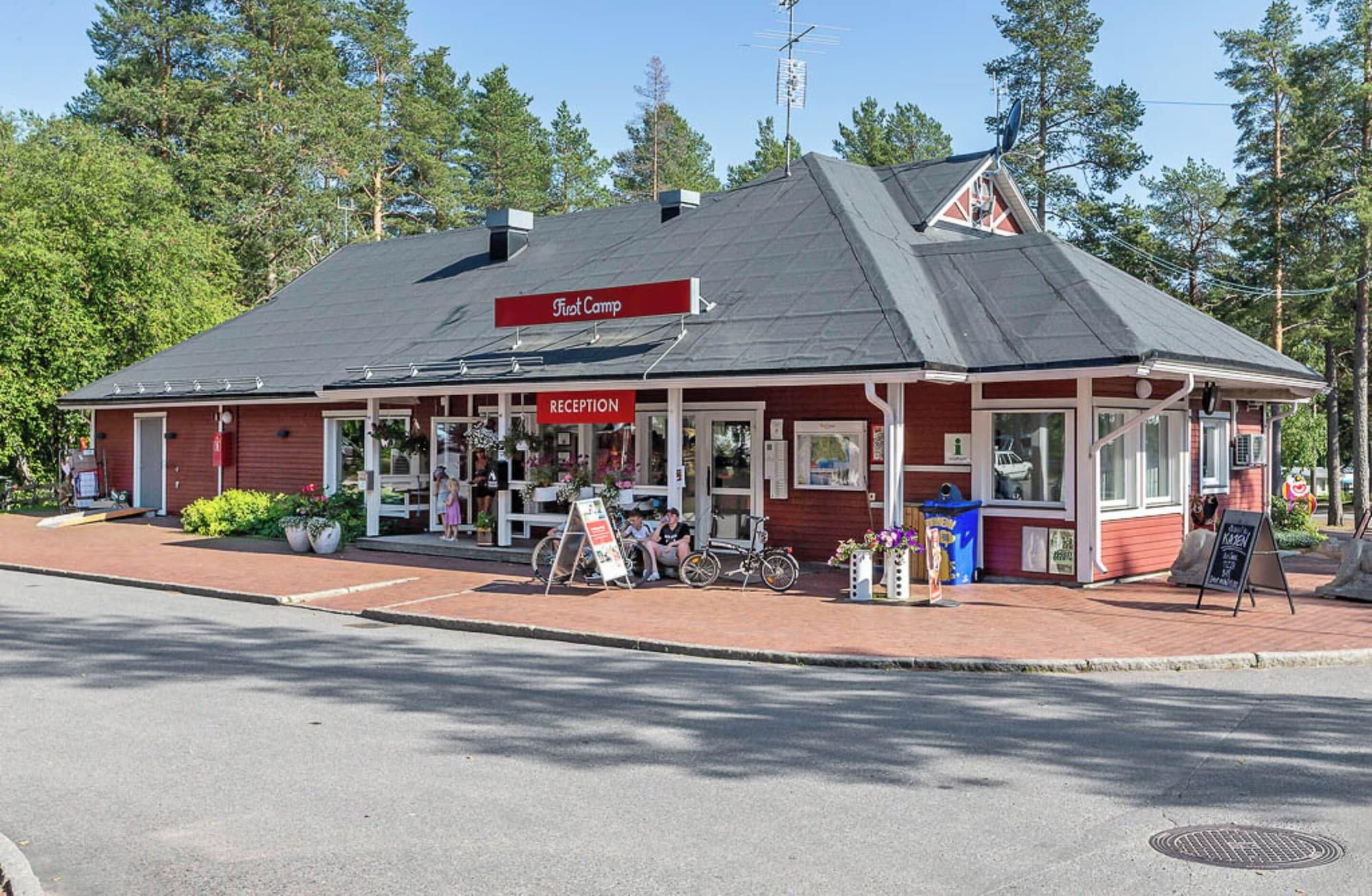 Vista Lobby First Camp Luleå