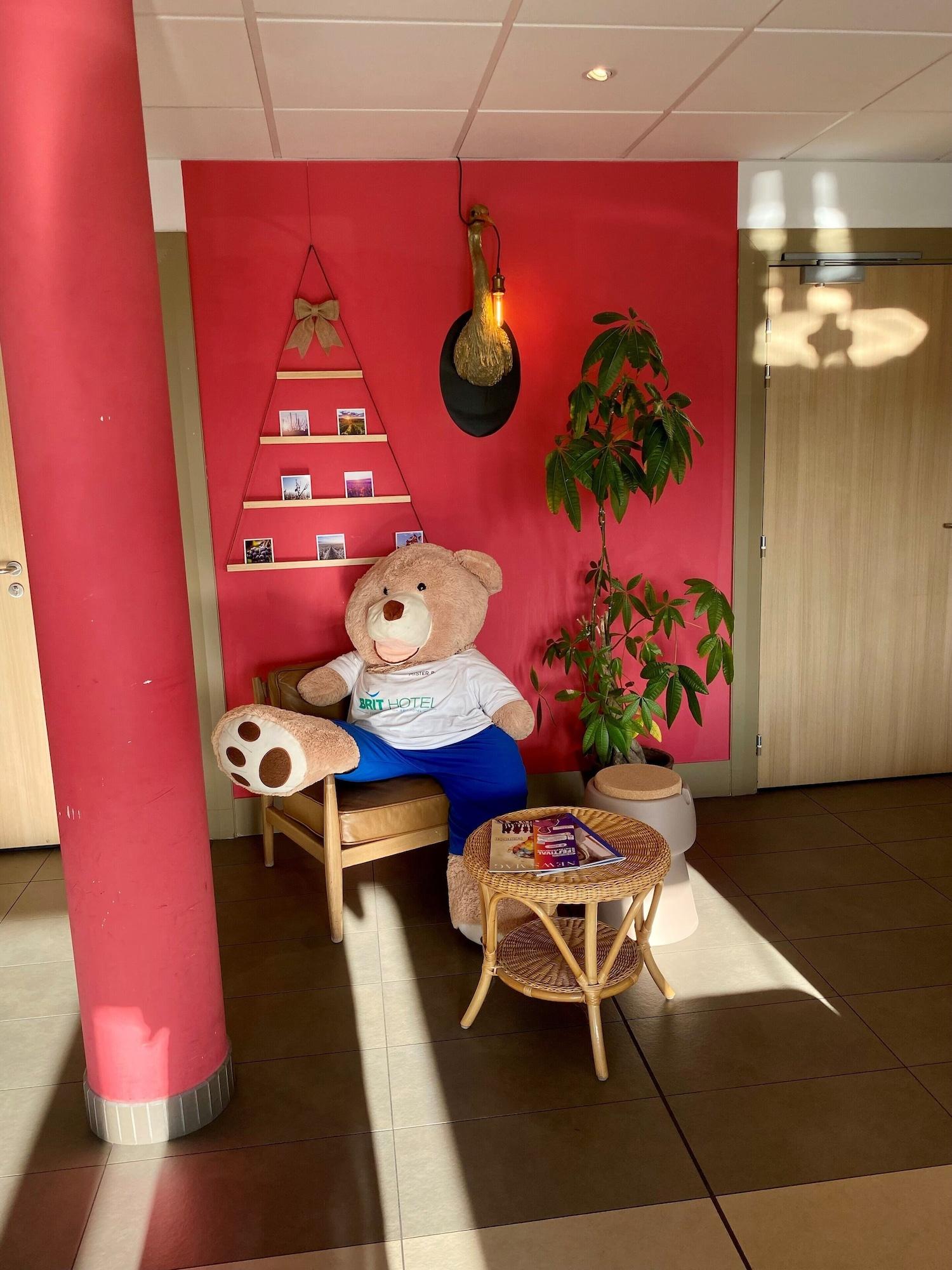 Vista Lobby Brit Hotel Reims Croix Blandin