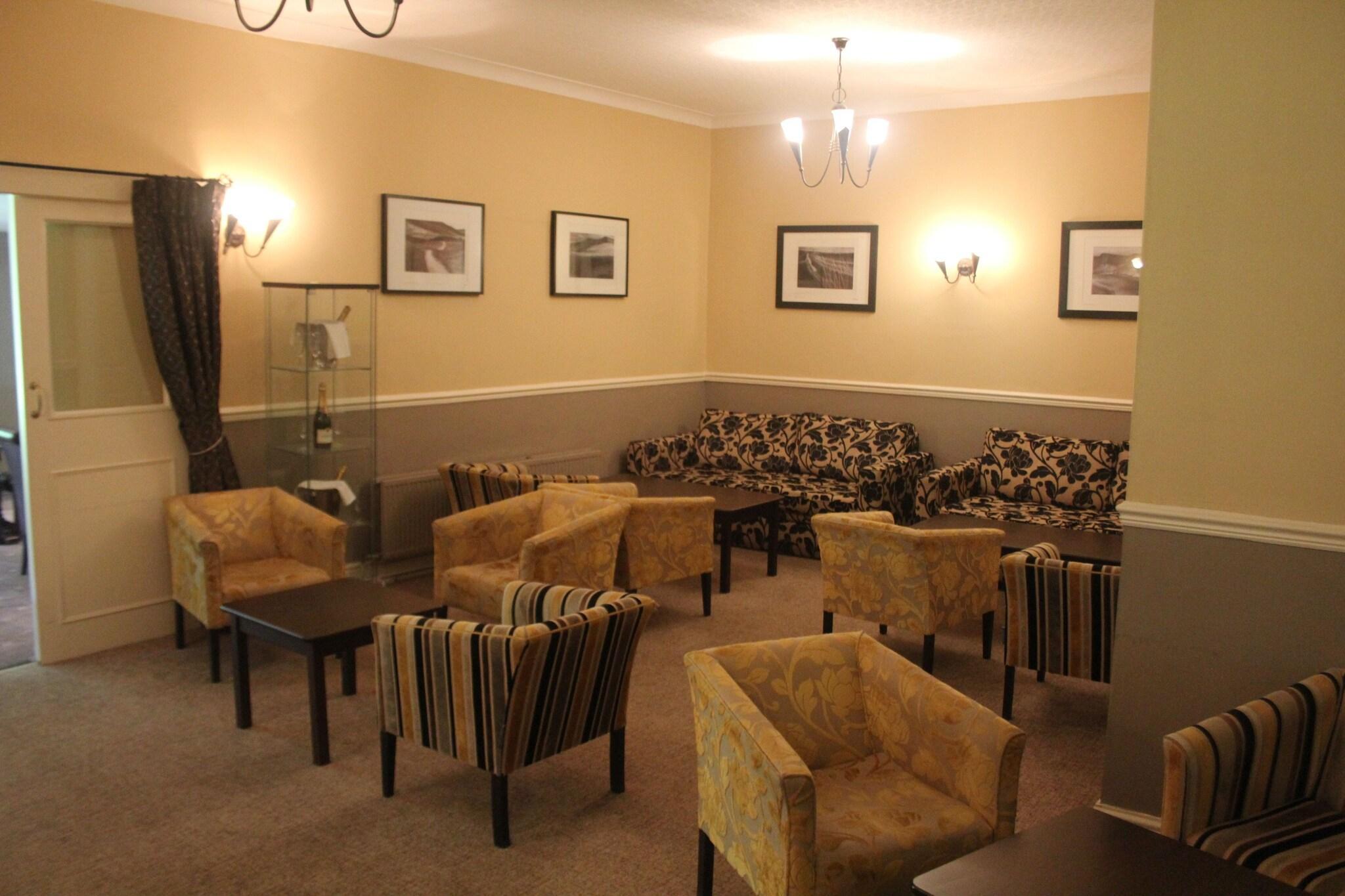 Bar/Salón Nant Ddu Lodge Hotel