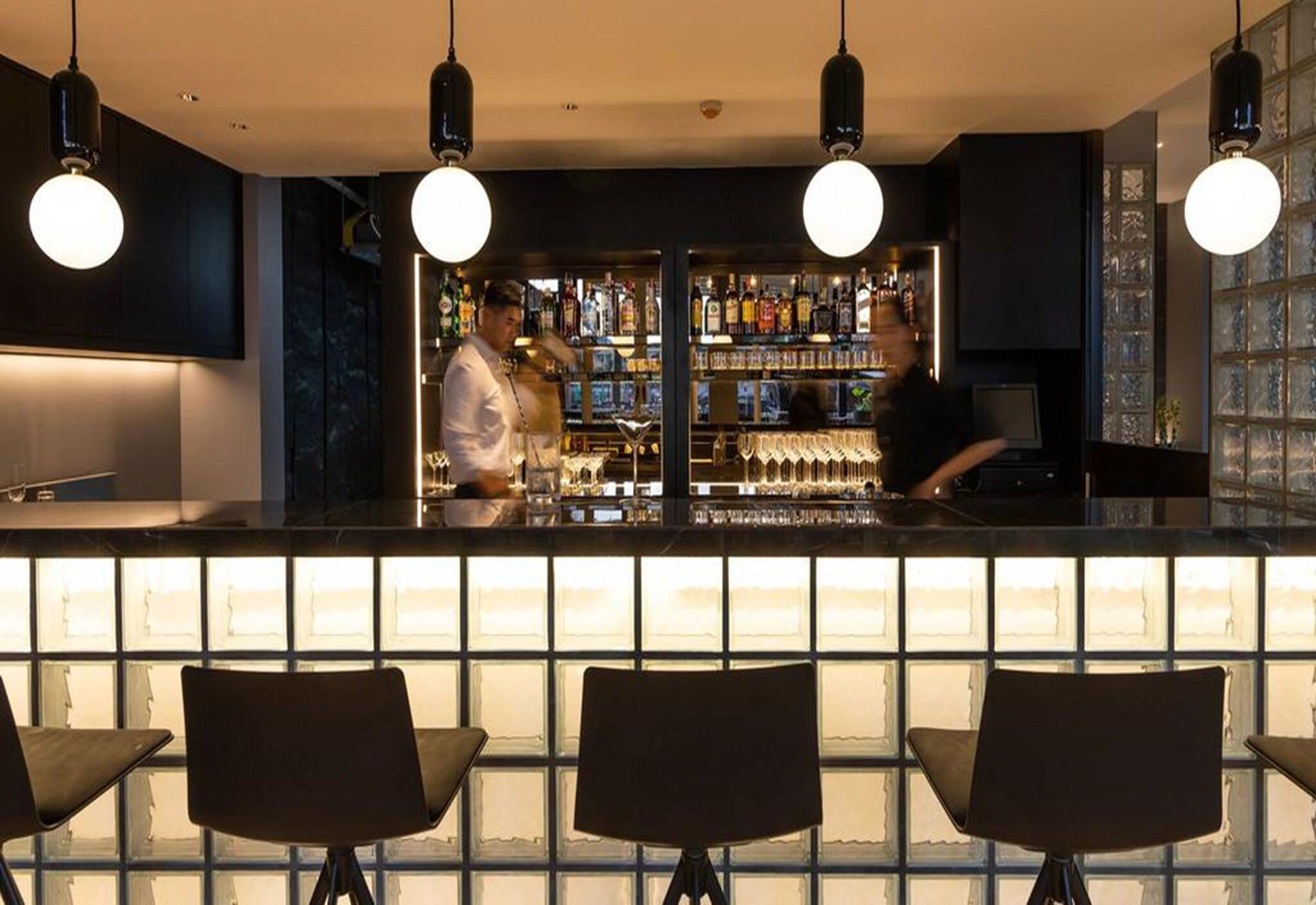 Bar/Salón Theatre Residence