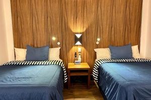 Alojamiento - Sky Inn Hotel