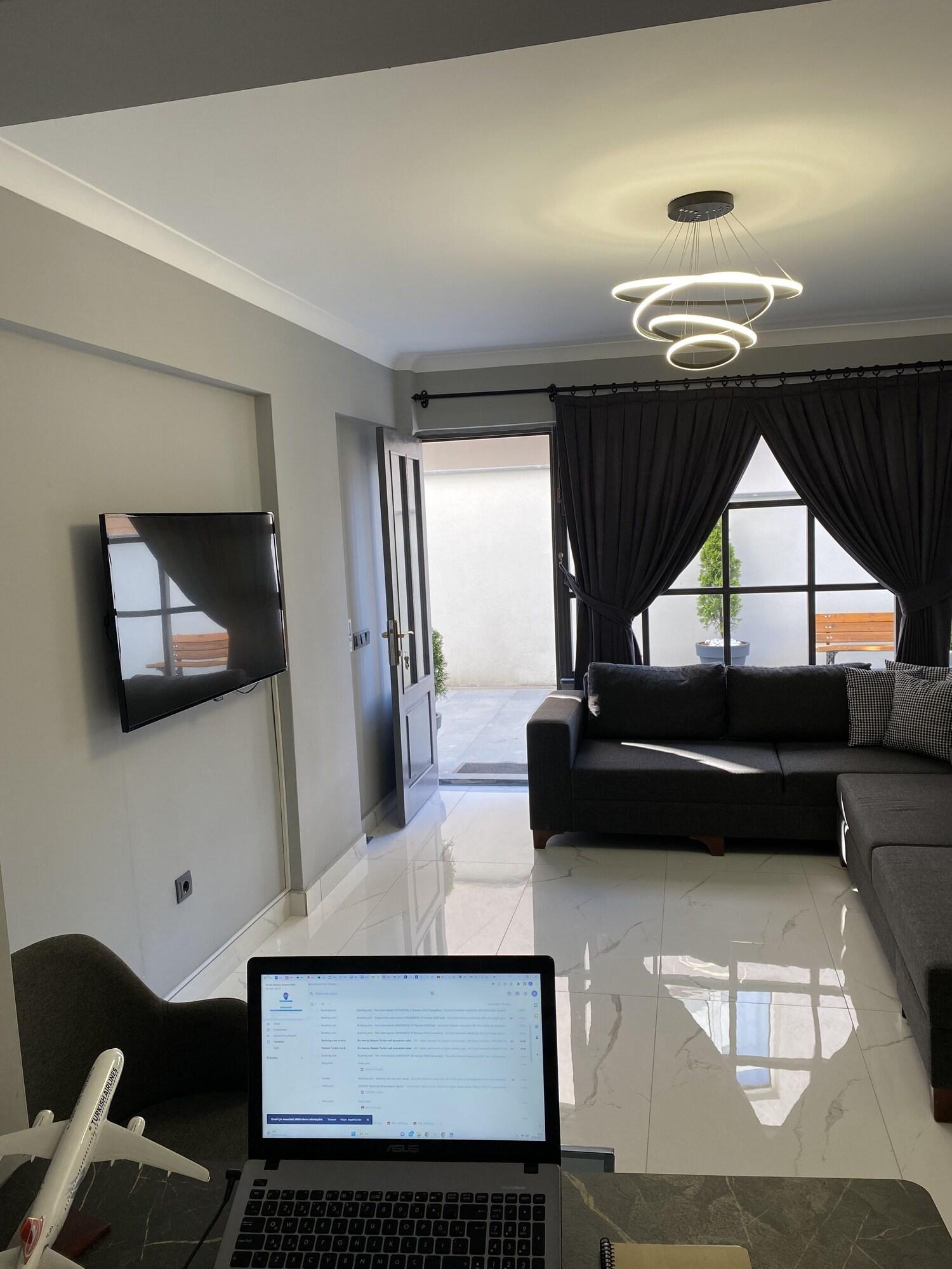 Vista Lobby Continental Trabzon Suite&Apartments