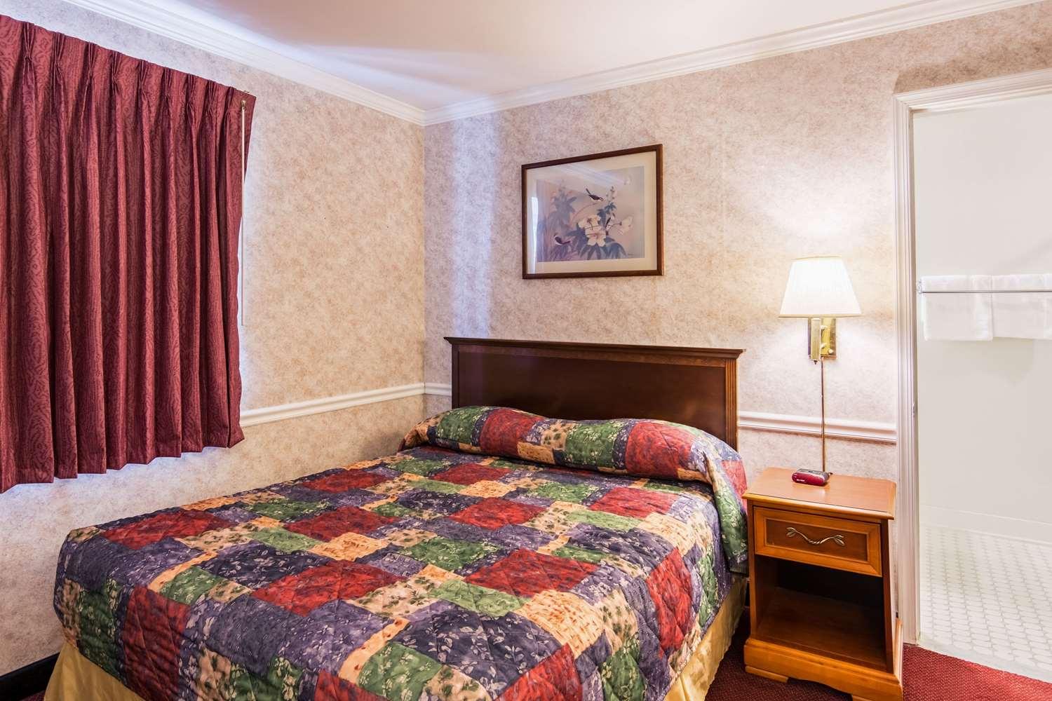 Habitación Rodeway Inn