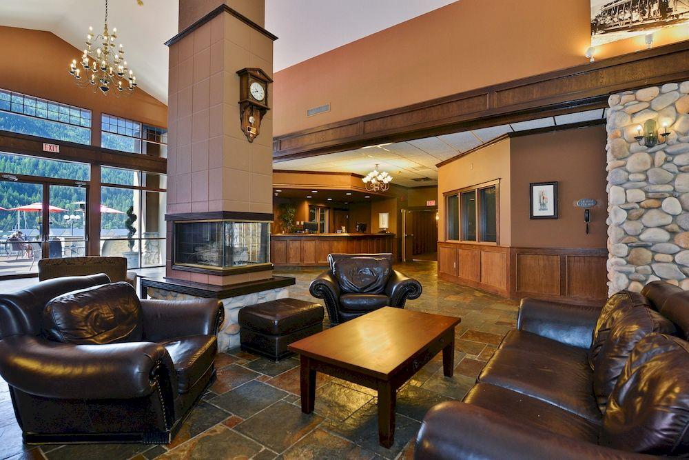 Vista Lobby Prestige Lakeside Resort, WorldHotels Elite