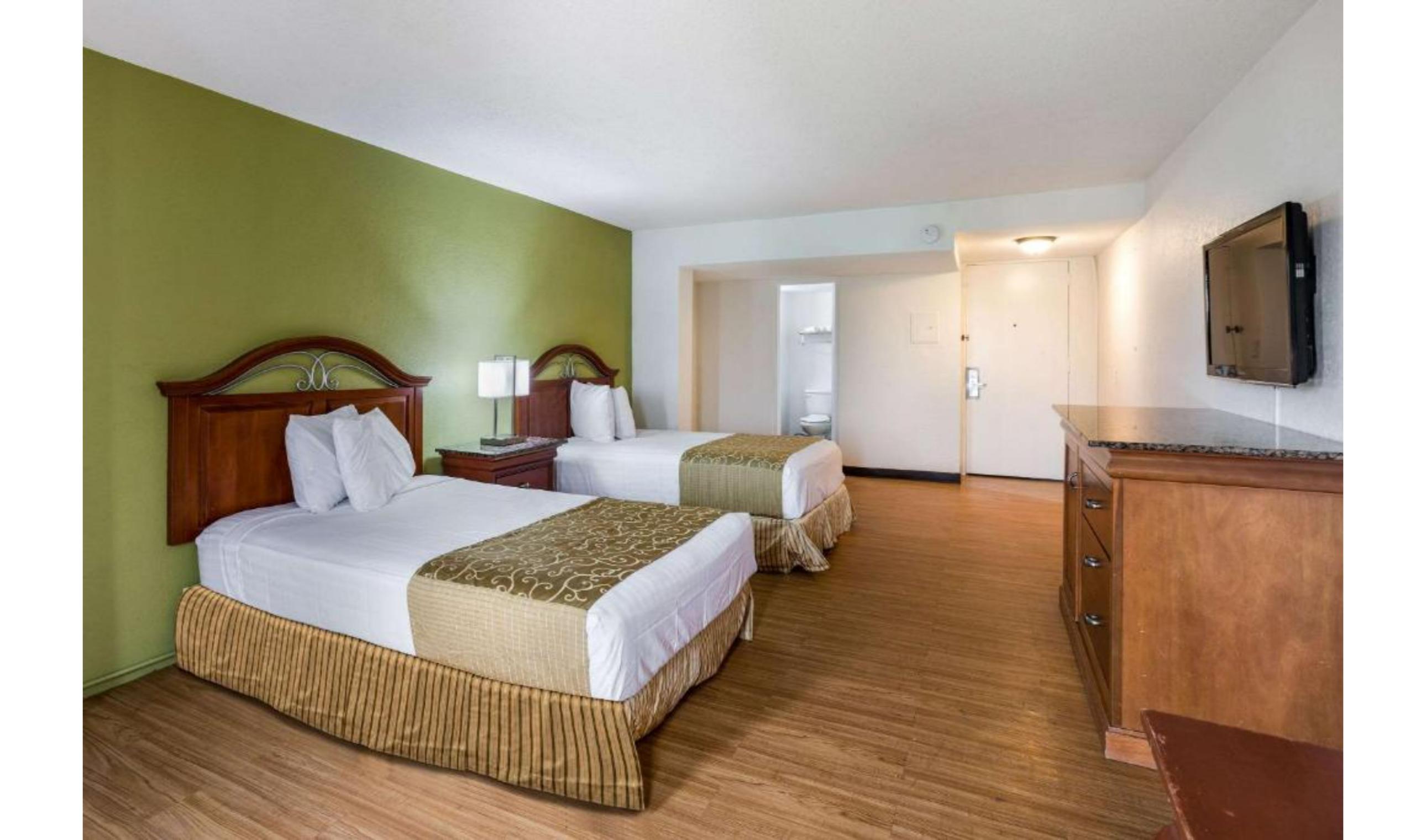 Camas OYO Hotel Orlando Airport