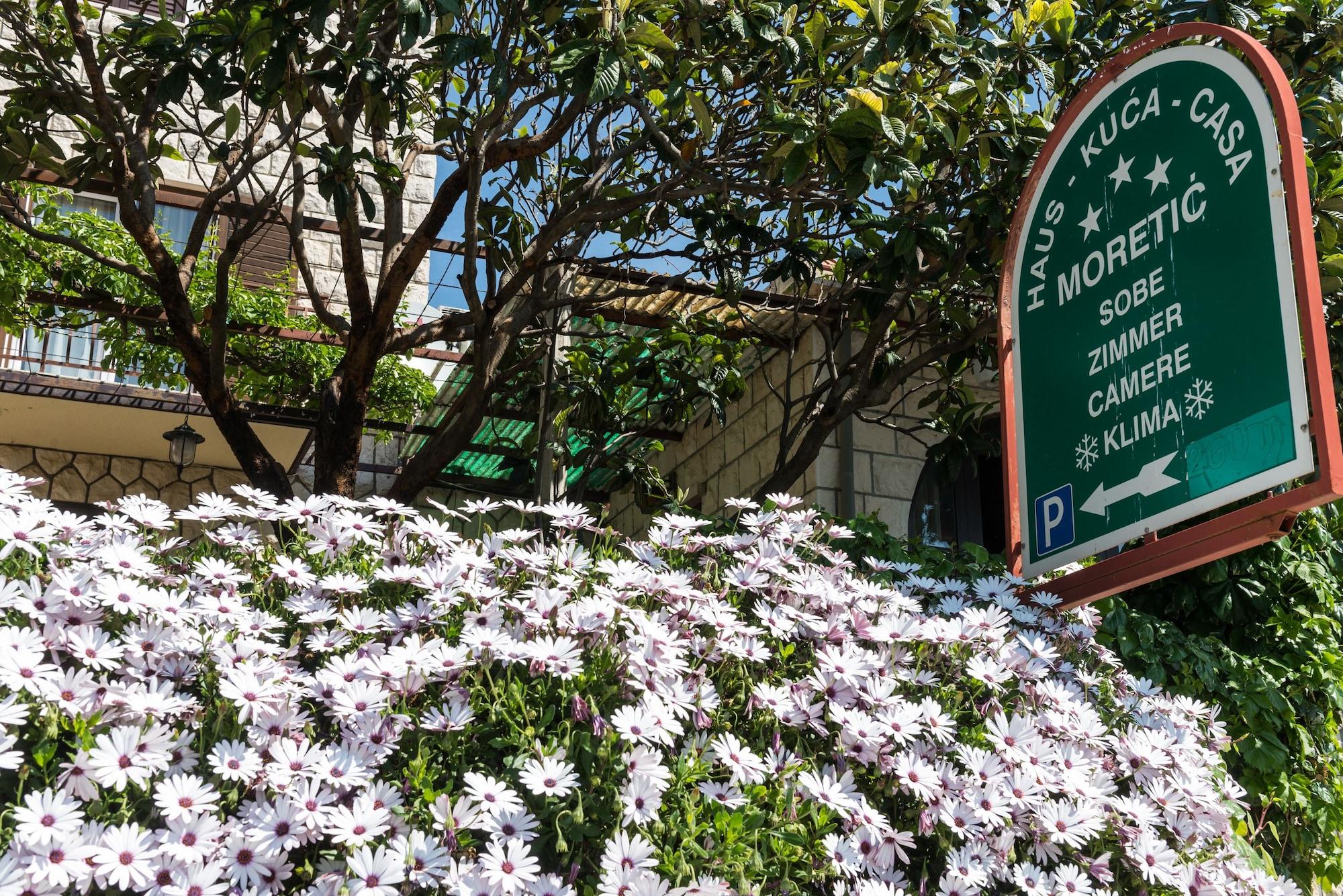 Varios Guesthouse Moretić