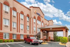 Alojamiento - Comfort Suites Raleigh Walnut Creek