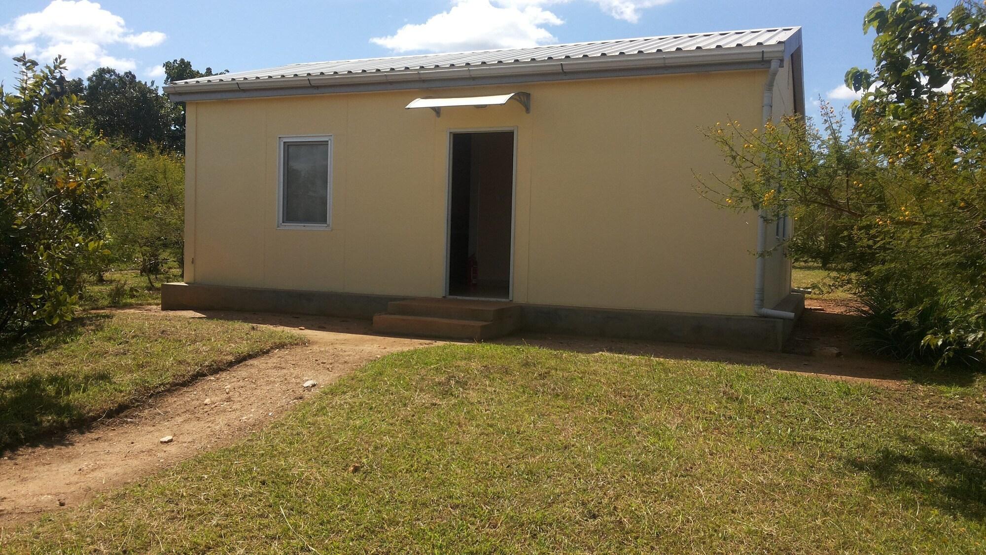 Vista Exterior Terrain Hotel