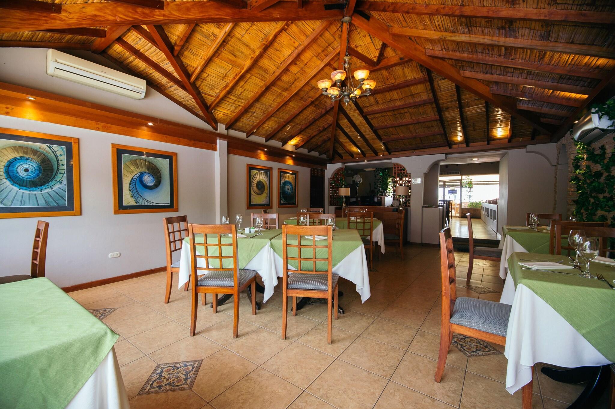 Restaurant Balandra Hotel