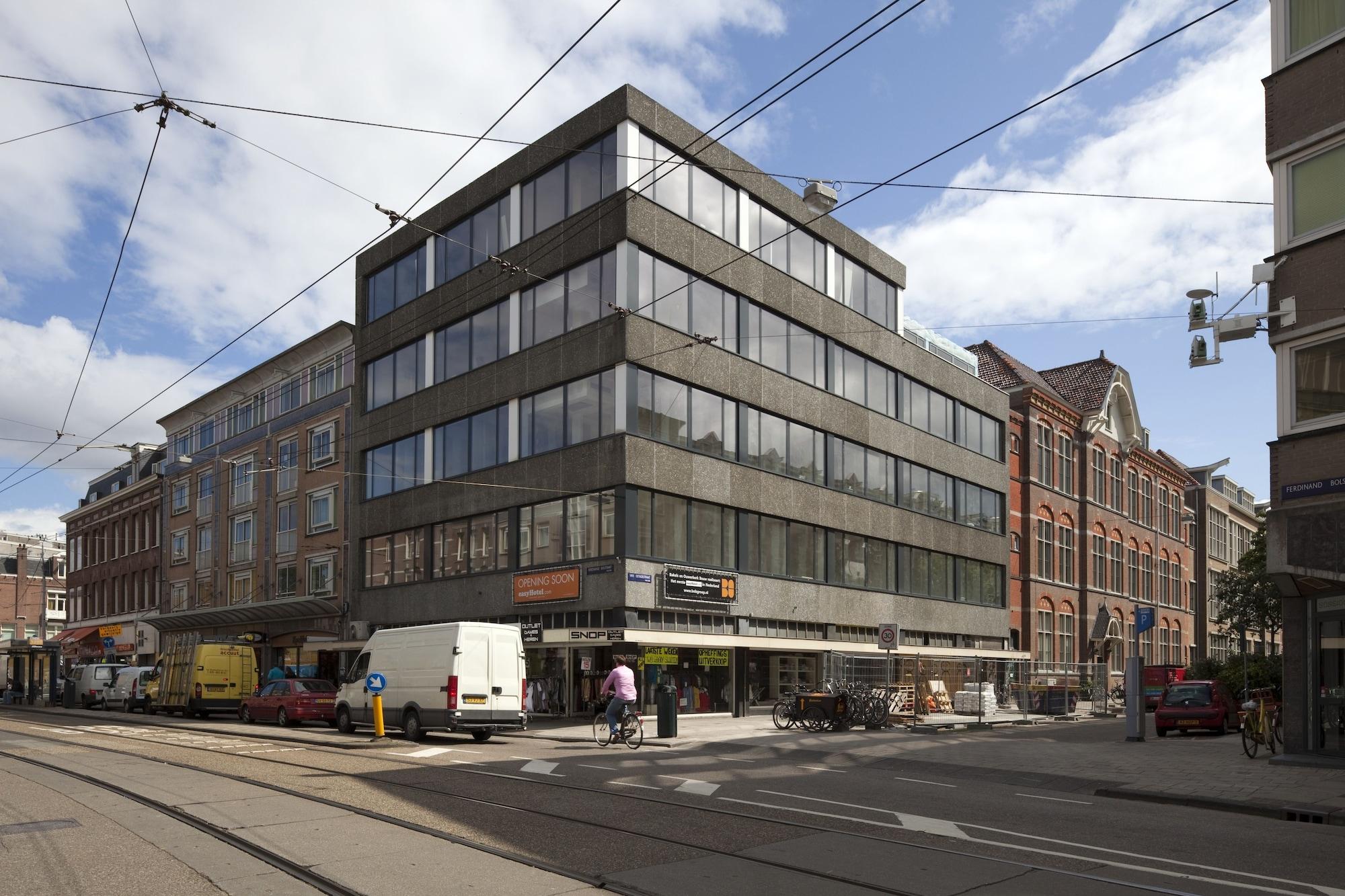 Varios easyHotel Amsterdam City Centre South