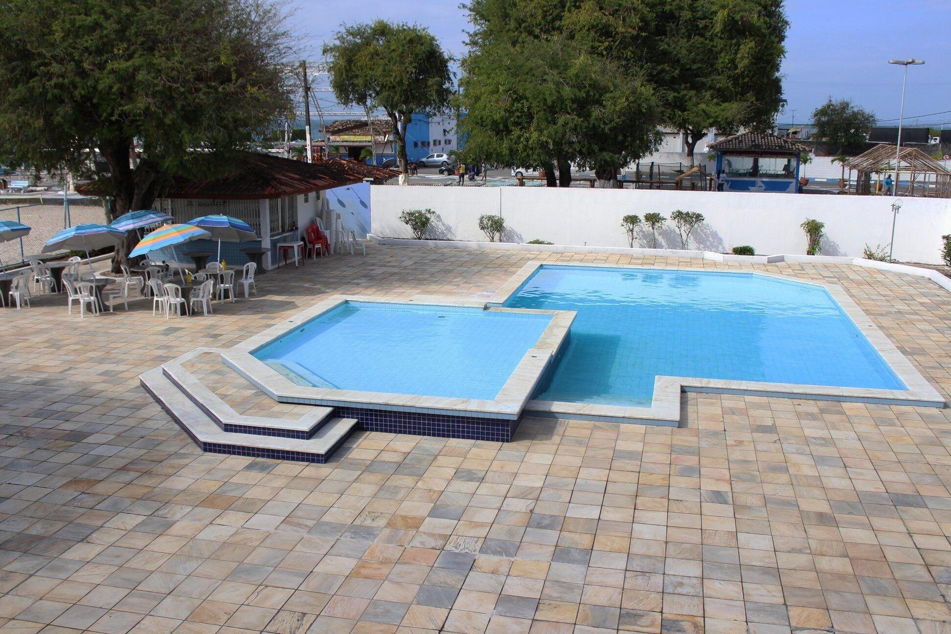 Varios Salinas Praia Hotel