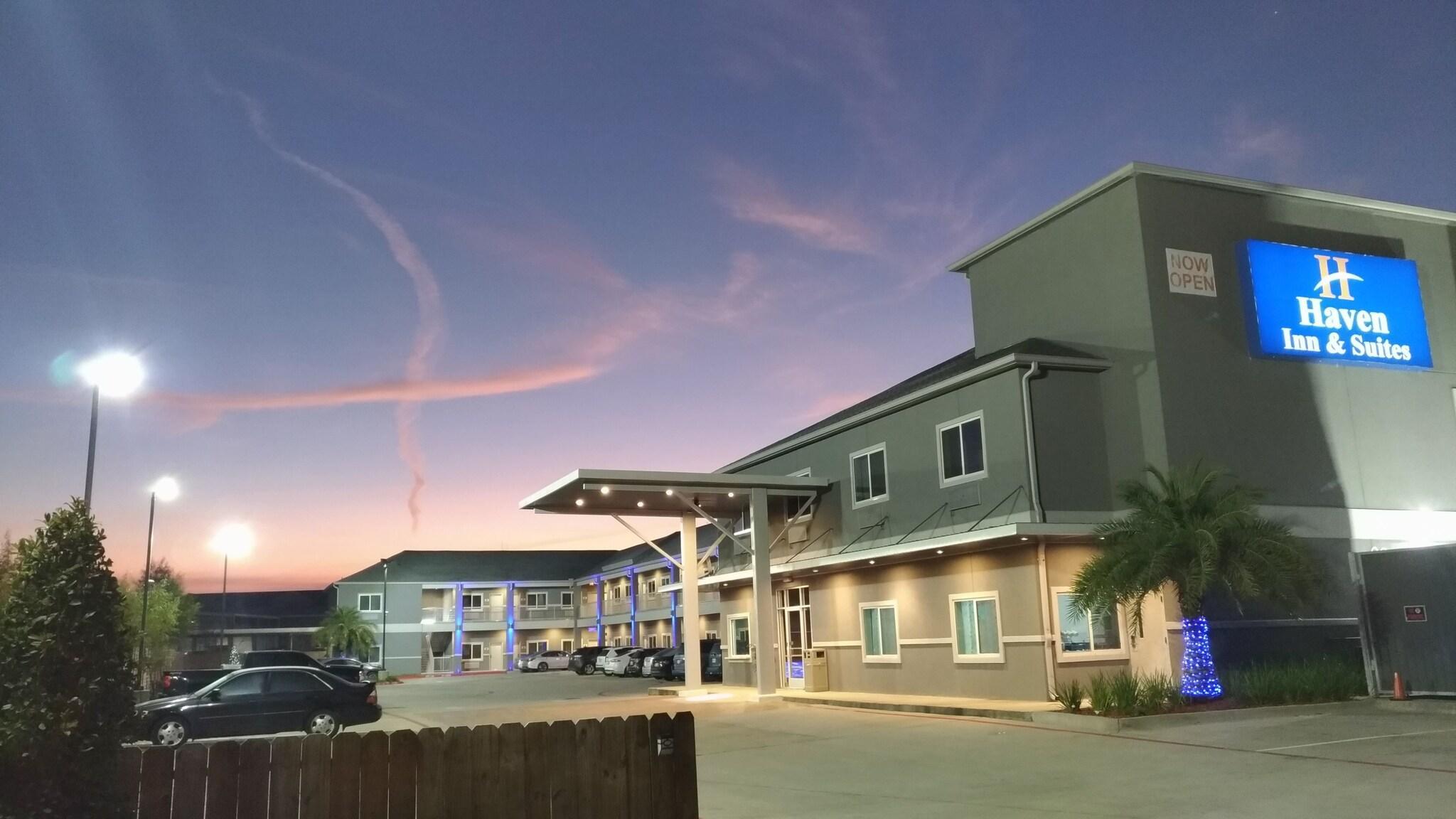 Varios Haven Inn & Suites Downtown Houston