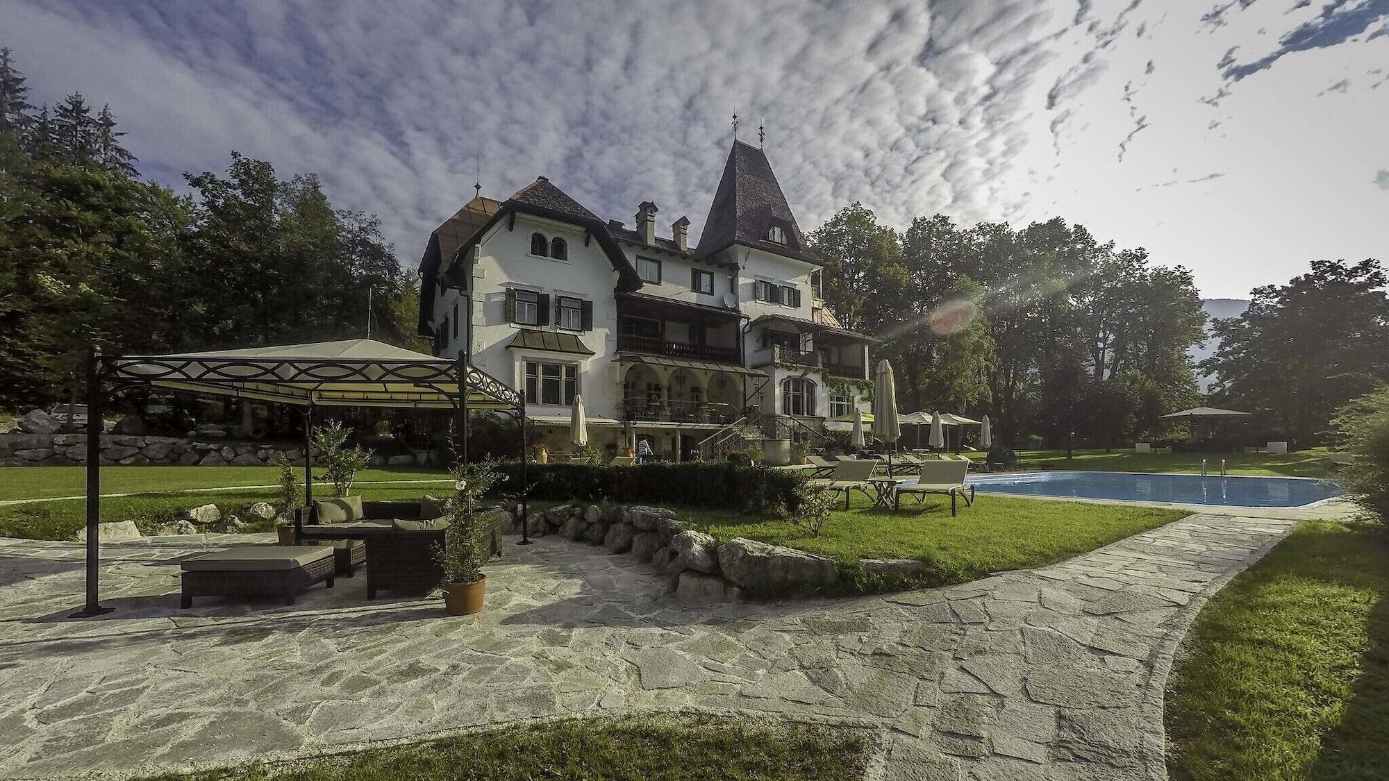 Varios Landhaus Koller