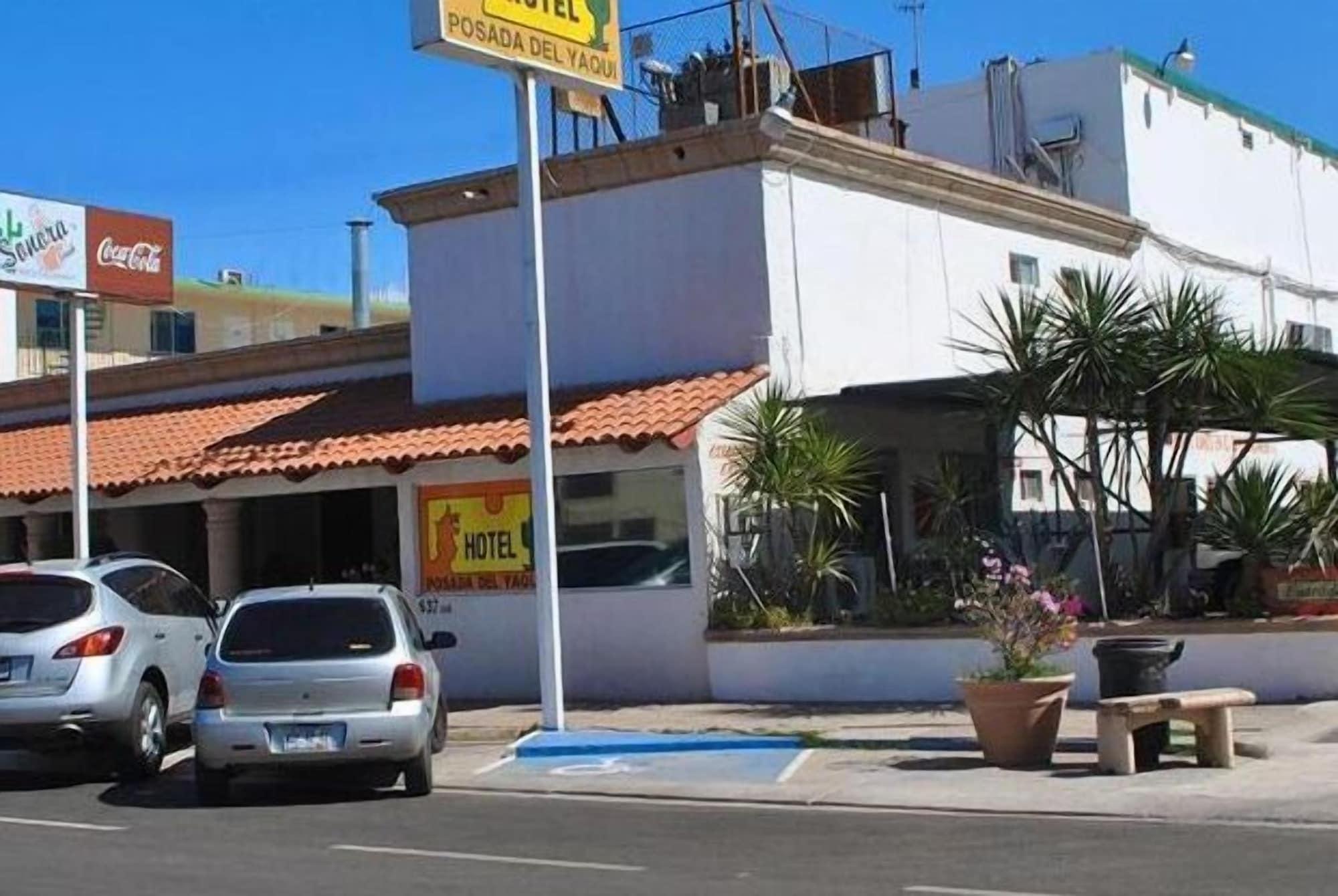 Vista Exterior Hotel Posada del Yaqui