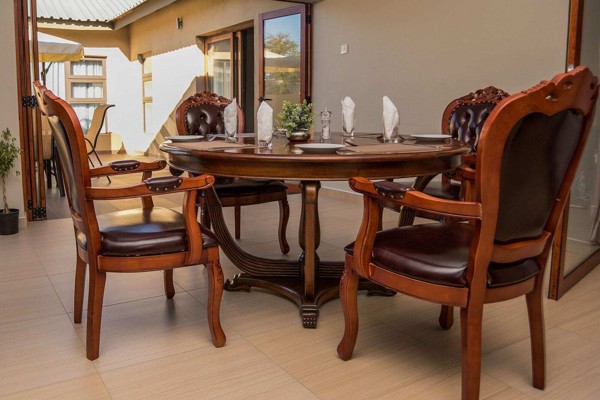 Restaurant Peaconwood Boutique B&B