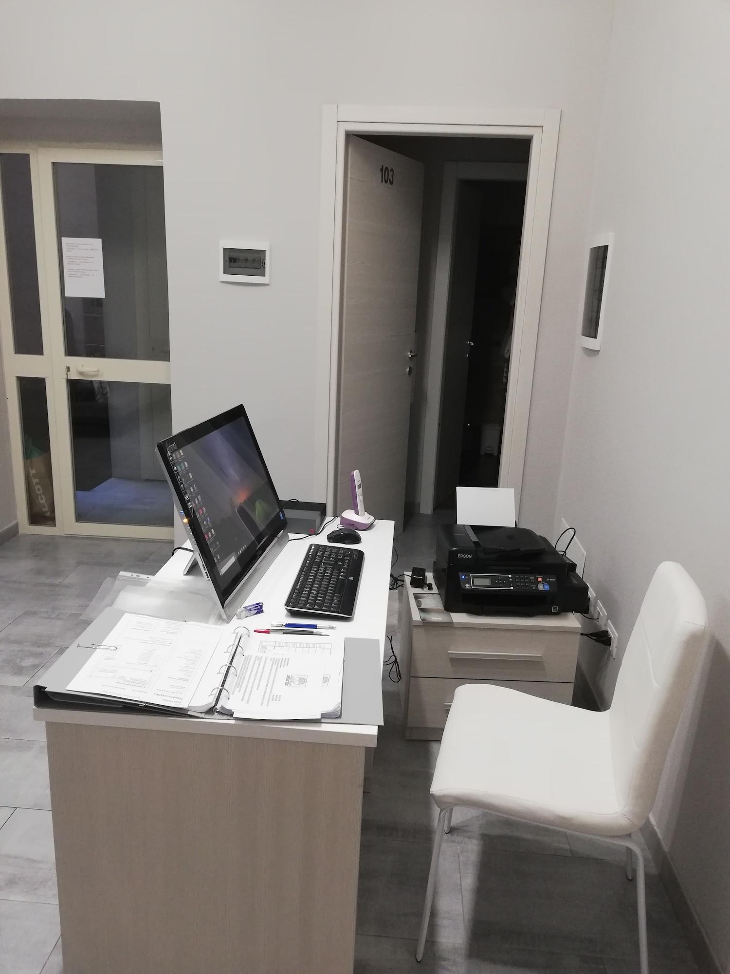 Vista Lobby Garden's Elide