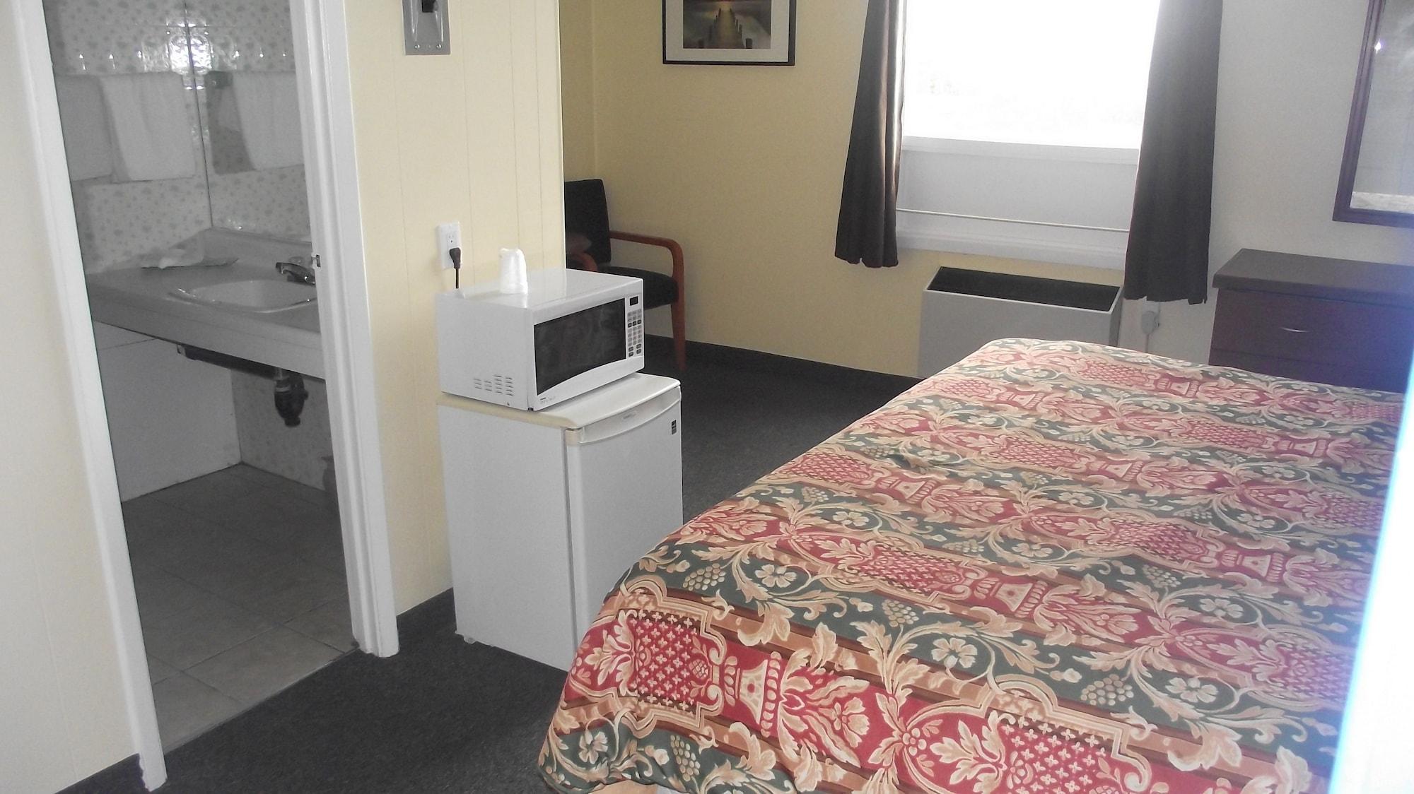 Equipamiento de Habitación Empress Inn and Suites by The Falls