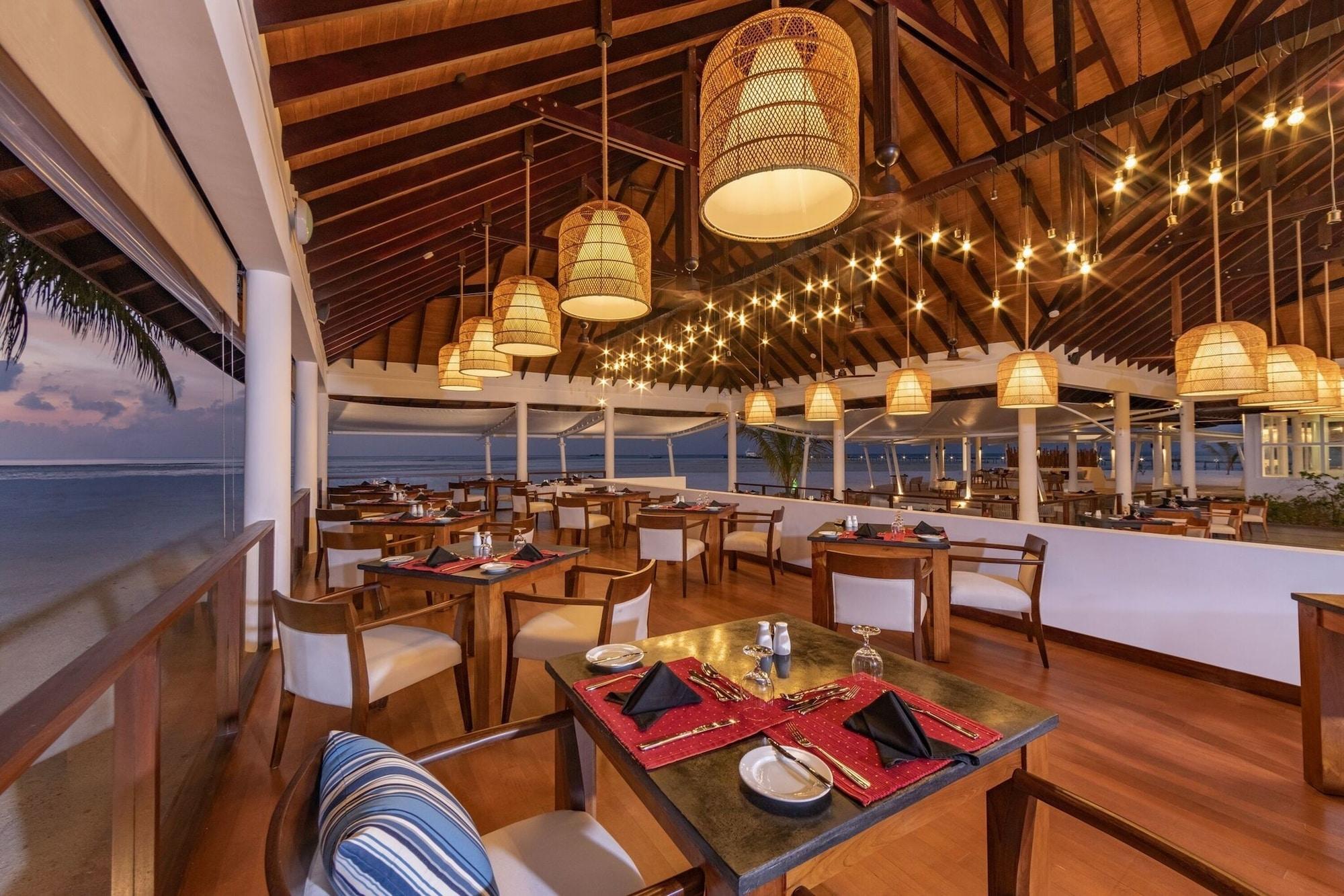 Restaurant Cinnamon Hakuraa Huraa Maldives - All Inclusive Adults-Only