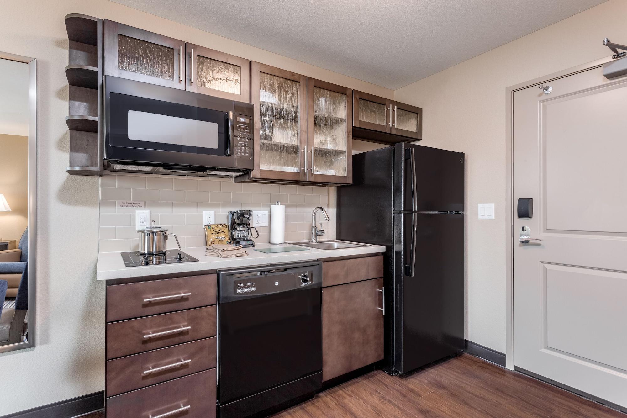Equipamiento de Habitación Candlewood Suites Eau Claire I-94 by IHG
