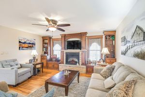Renta temporal - Charming Manchester Retreat w/ Patio & Fireplace!