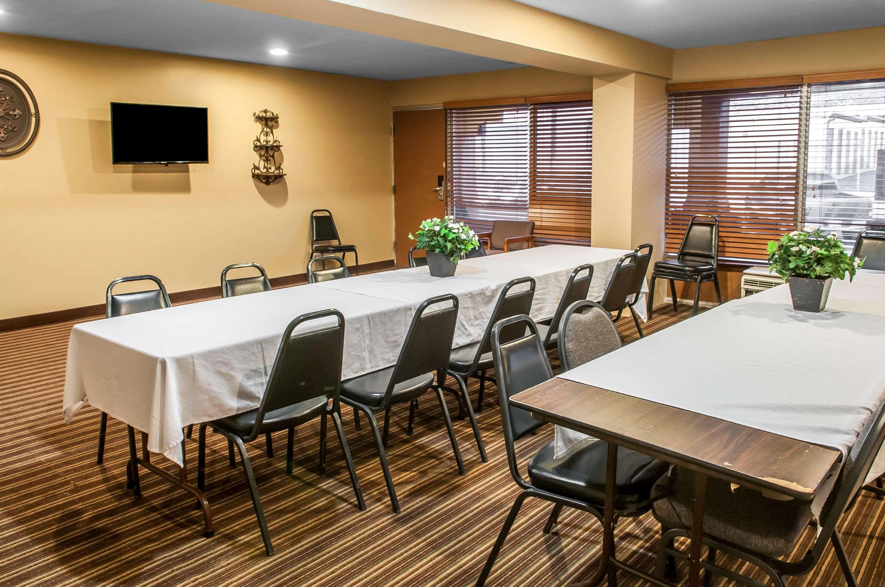 Business center Suburban Studios East